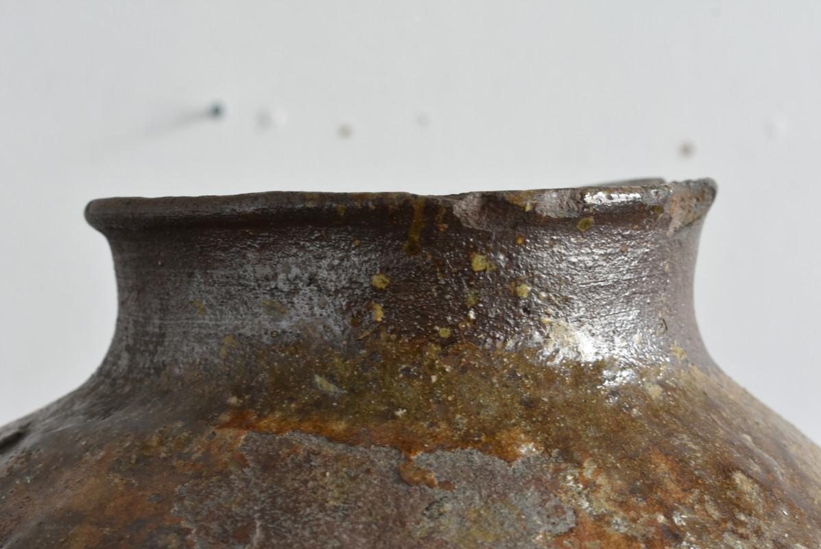 Japanese Antique Pottery Pot / 16th Century / Vase with Beautiful Natural Glaze 4