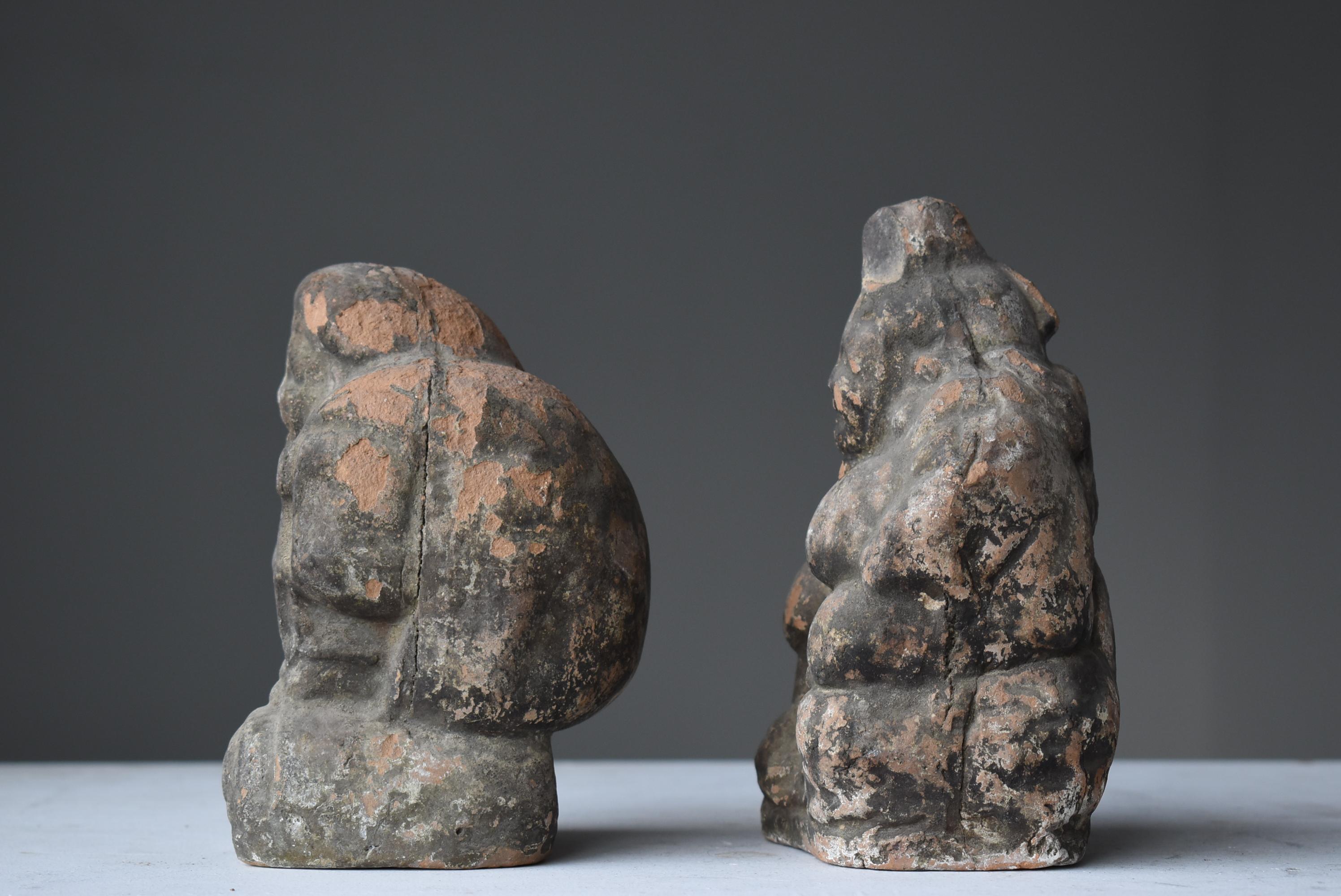 Statua antica giapponese in ceramica 