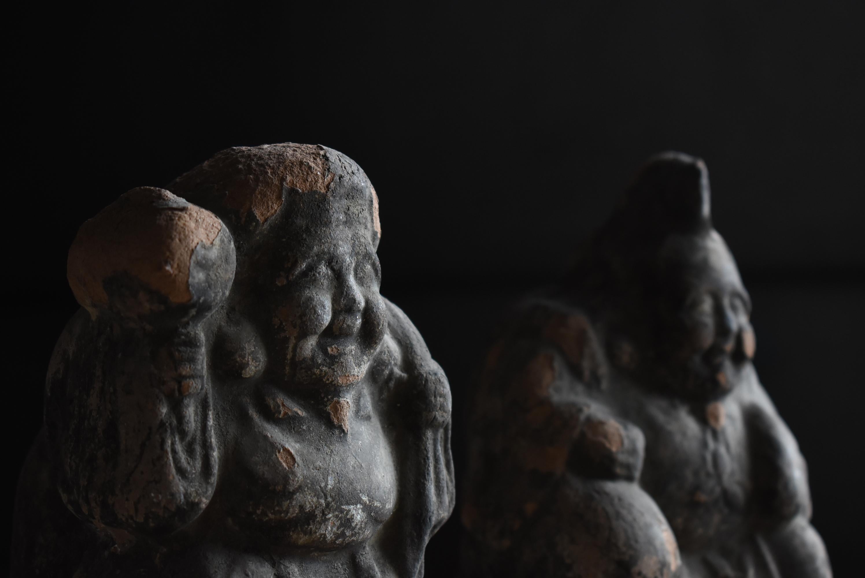 Statua antica giapponese in ceramica 