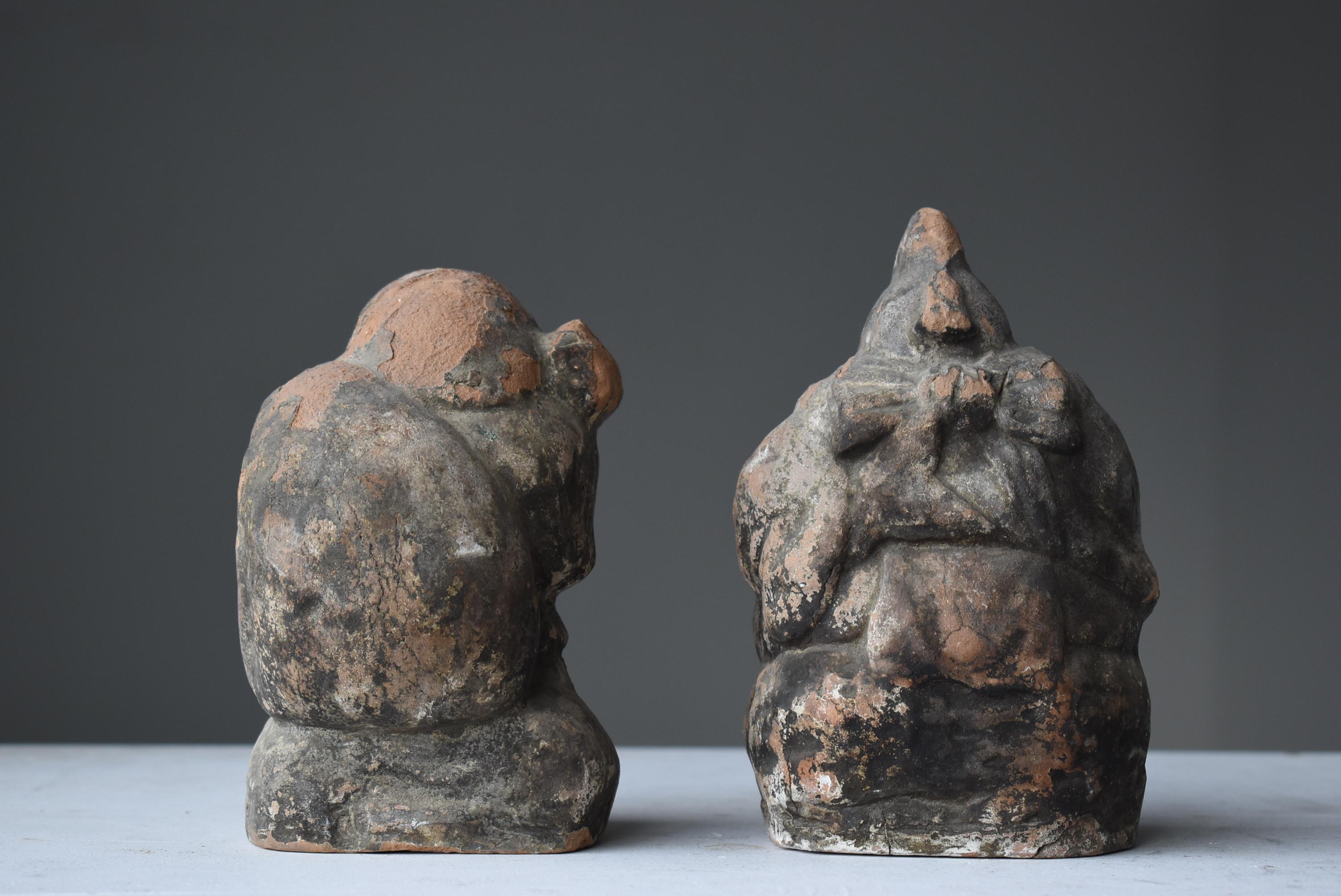 Statua antica giapponese in ceramica 