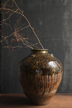 Japanese antique pottery [Tamba] jar / Edo period / 1600s / Beautiful glazed