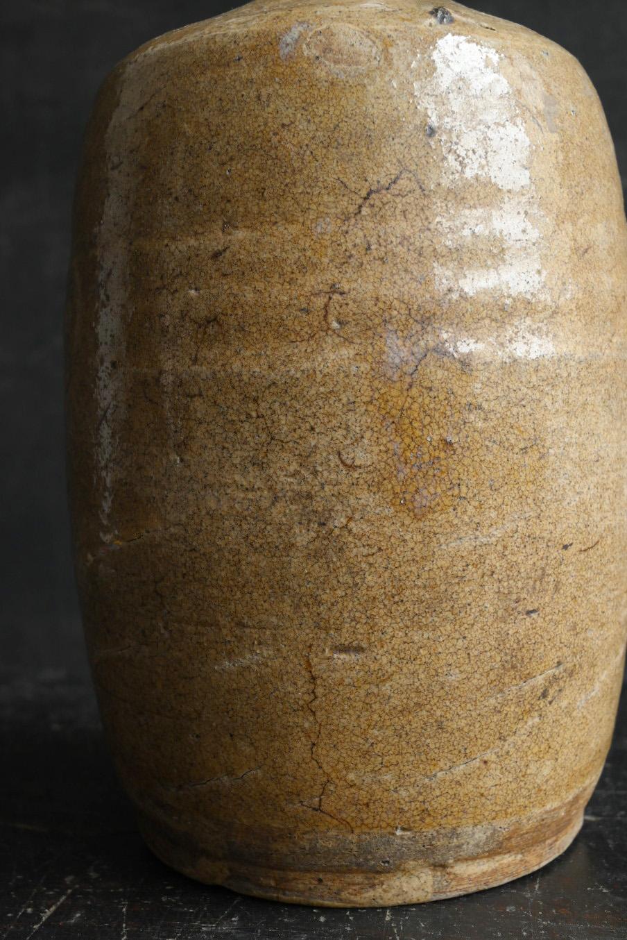 Japanese antique pottery tokkuri / [Seto ware] / Edo period / 1750-1868 4