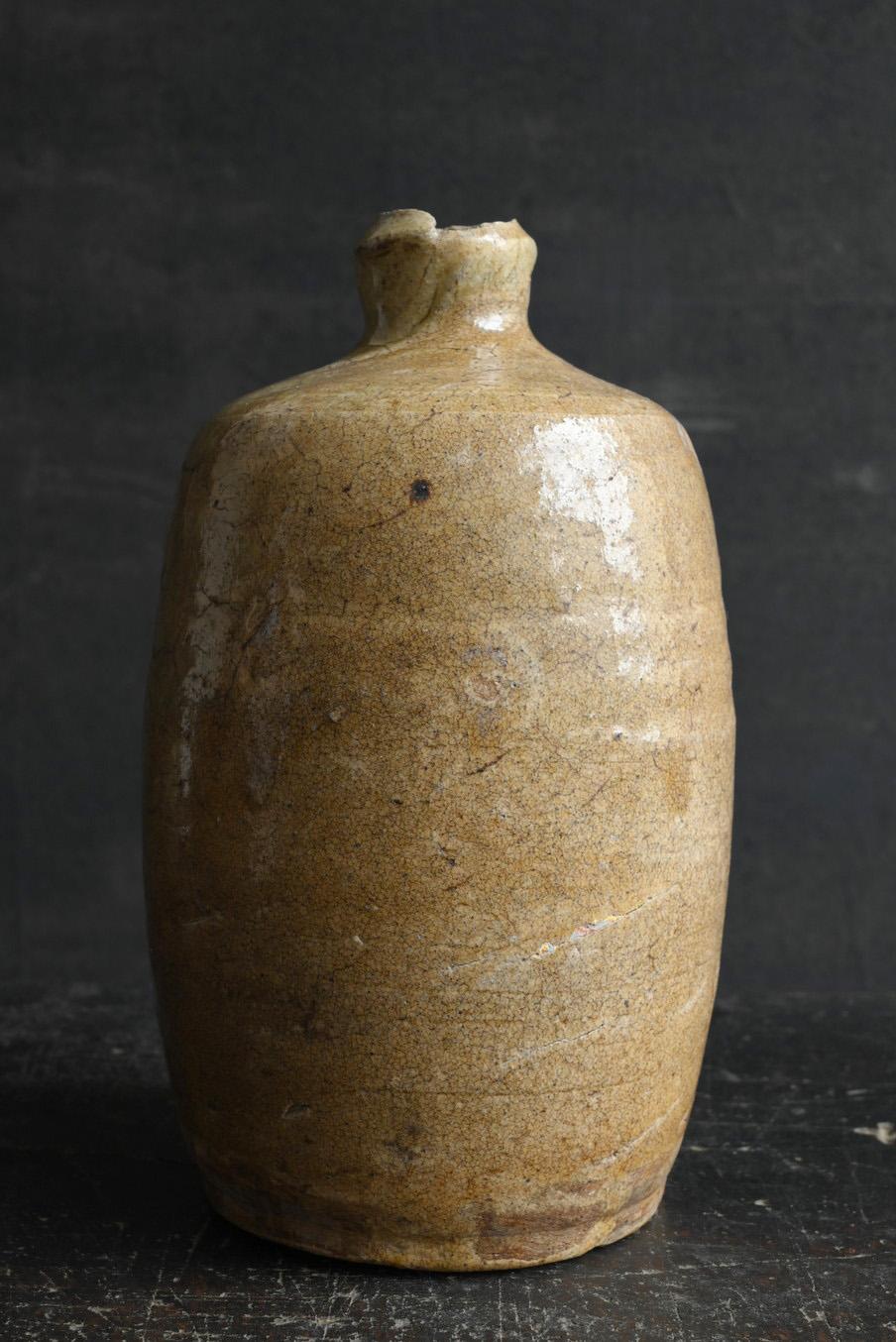 Japanese antique pottery tokkuri / [Seto ware] / Edo period / 1750-1868 In Good Condition In Sammu-shi, Chiba