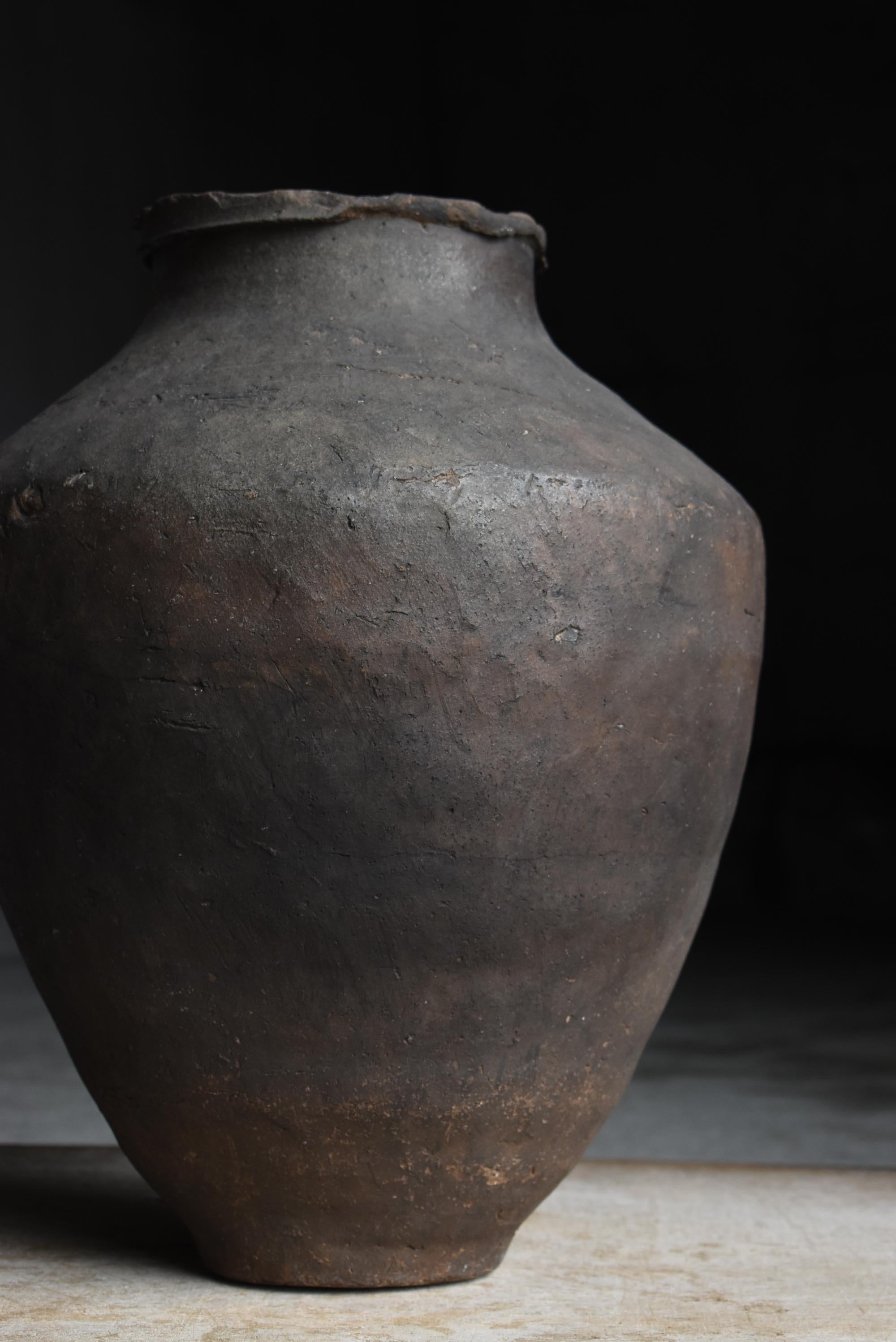 Japanische antike japanische Keramikvase 1185er-1333er / Tsubo Wabisabi (18. Jahrhundert und früher)