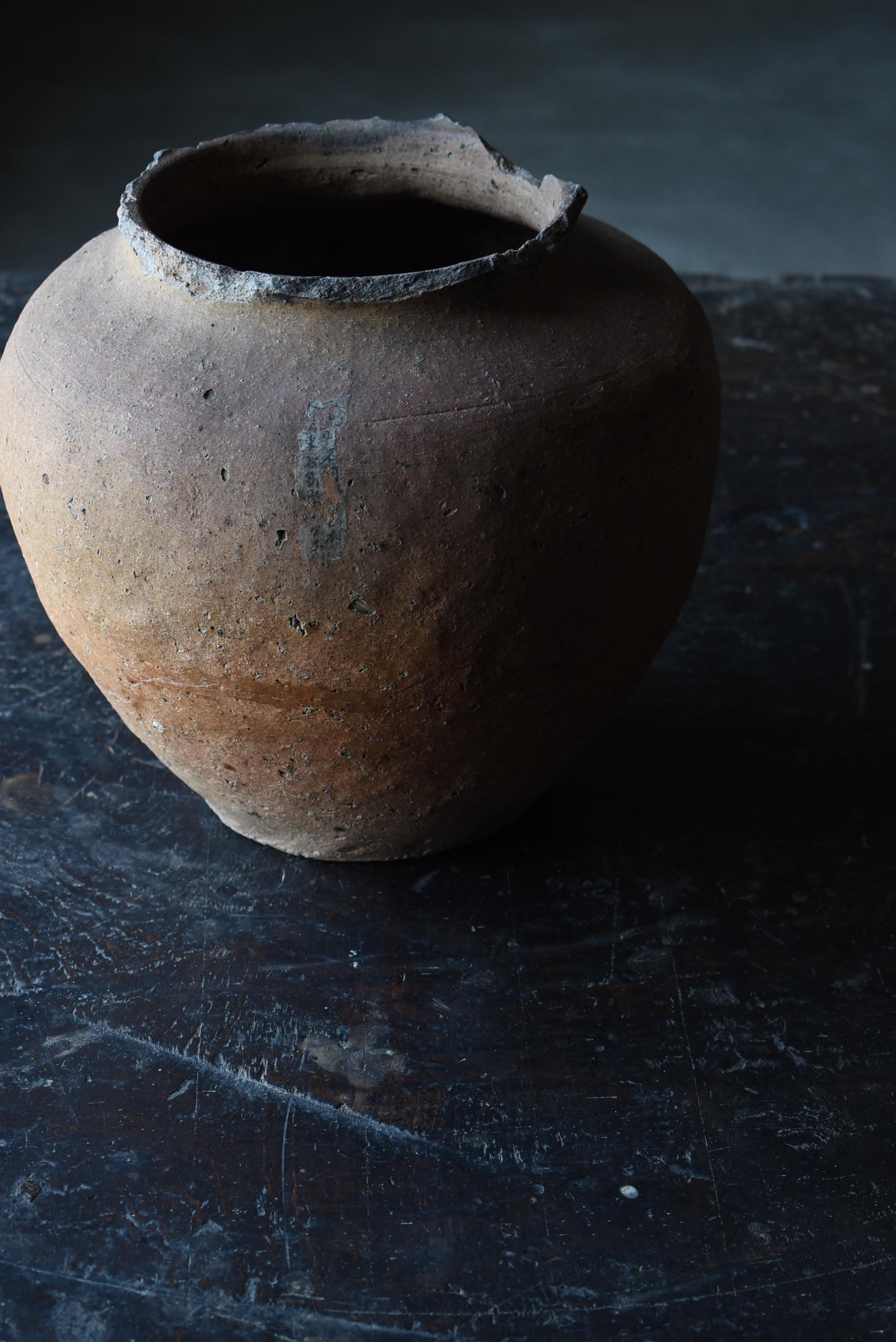 Japanese Antique Pottery Vase 1400s-1500s / Flower Vase Jar Pot Wabisabi For Sale 10