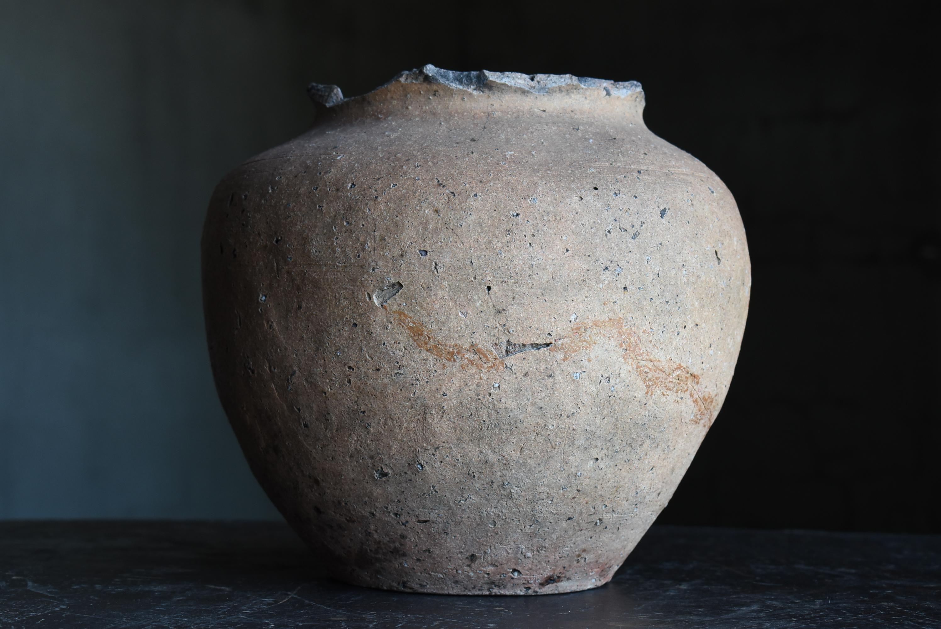 Japanese Antique Pottery Vase 1400s-1500s / Flower Vase Jar Pot Wabisabi For Sale 3