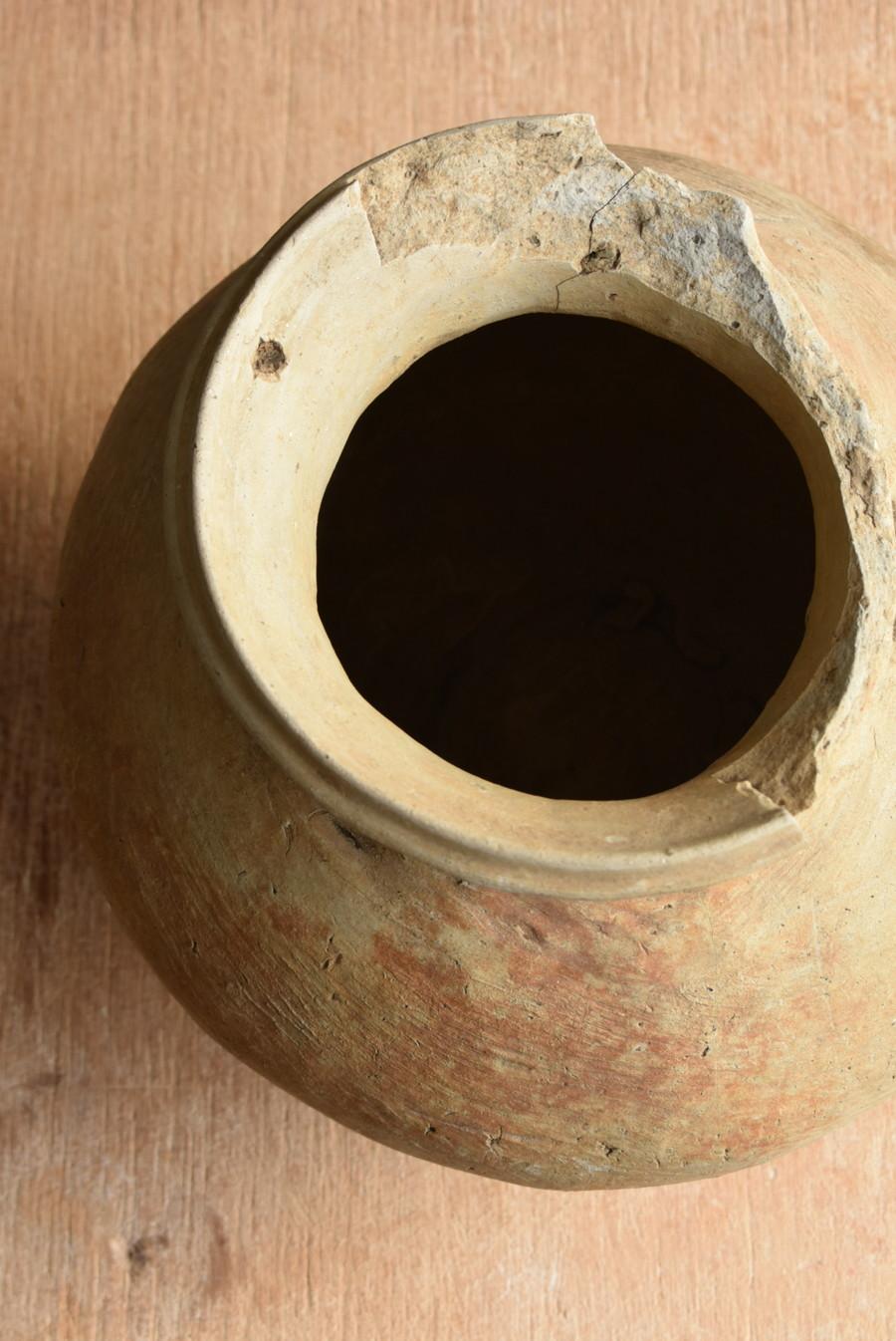 Japanese antique pottery vase/14th-15th century/Tokoname ware/Wabi-Sabi For Sale 5