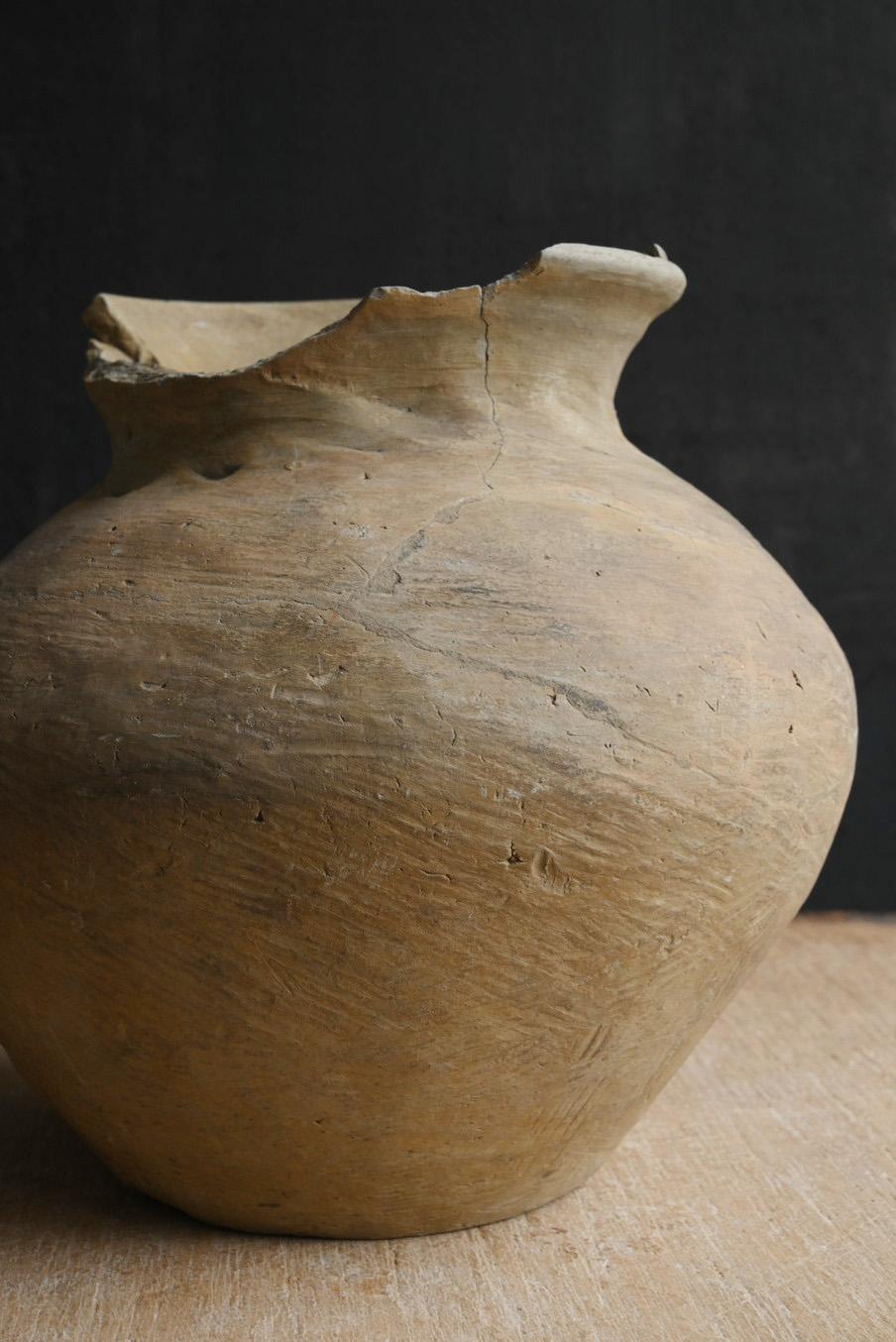 Japanese antique pottery vase/14th-15th century/Tokoname ware/Wabi-Sabi For Sale 1