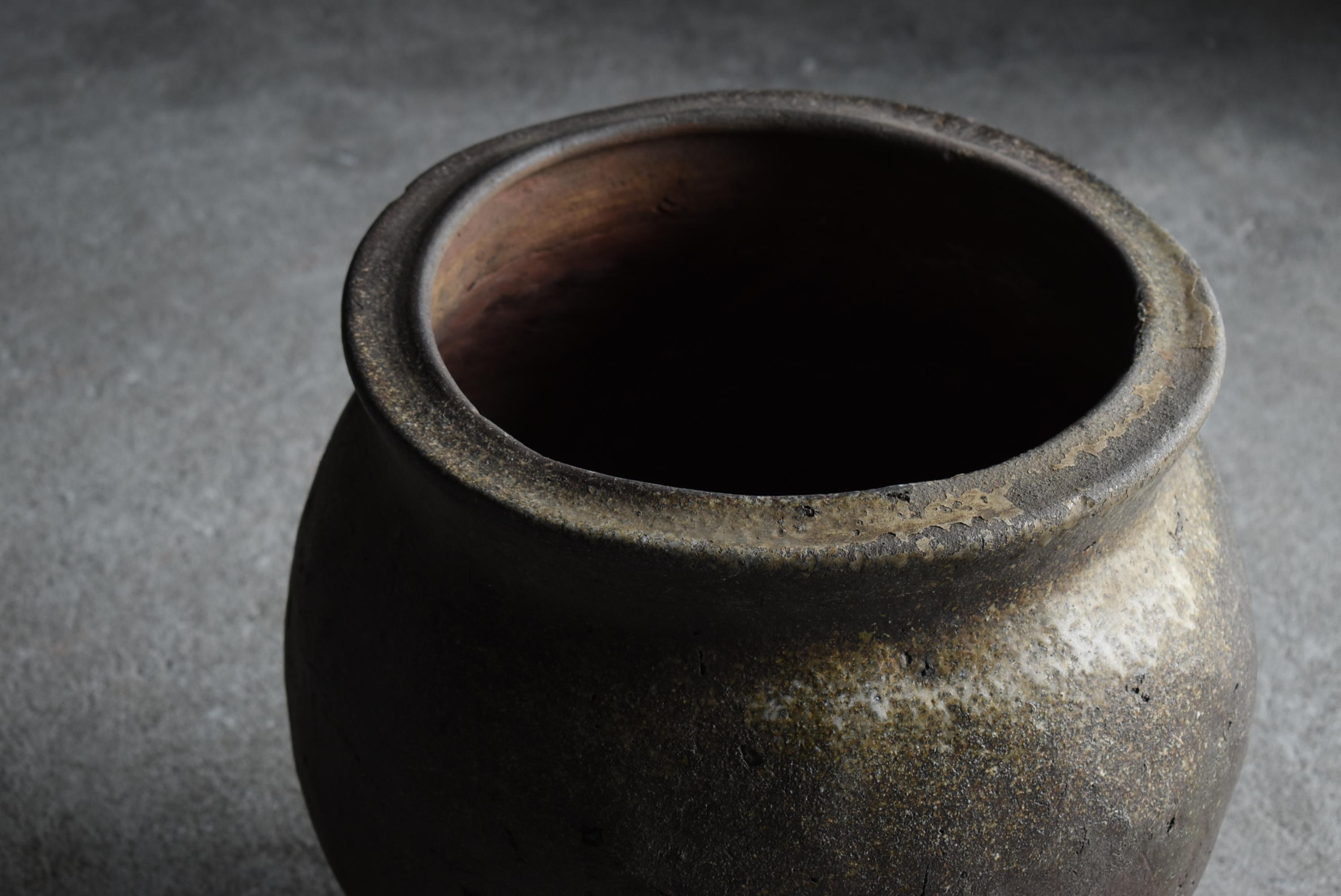 Japanese Antique Pottery Vase 1700s-1800s / Flower Vase Vessel Wabisabi In Good Condition In Sammu-shi, Chiba