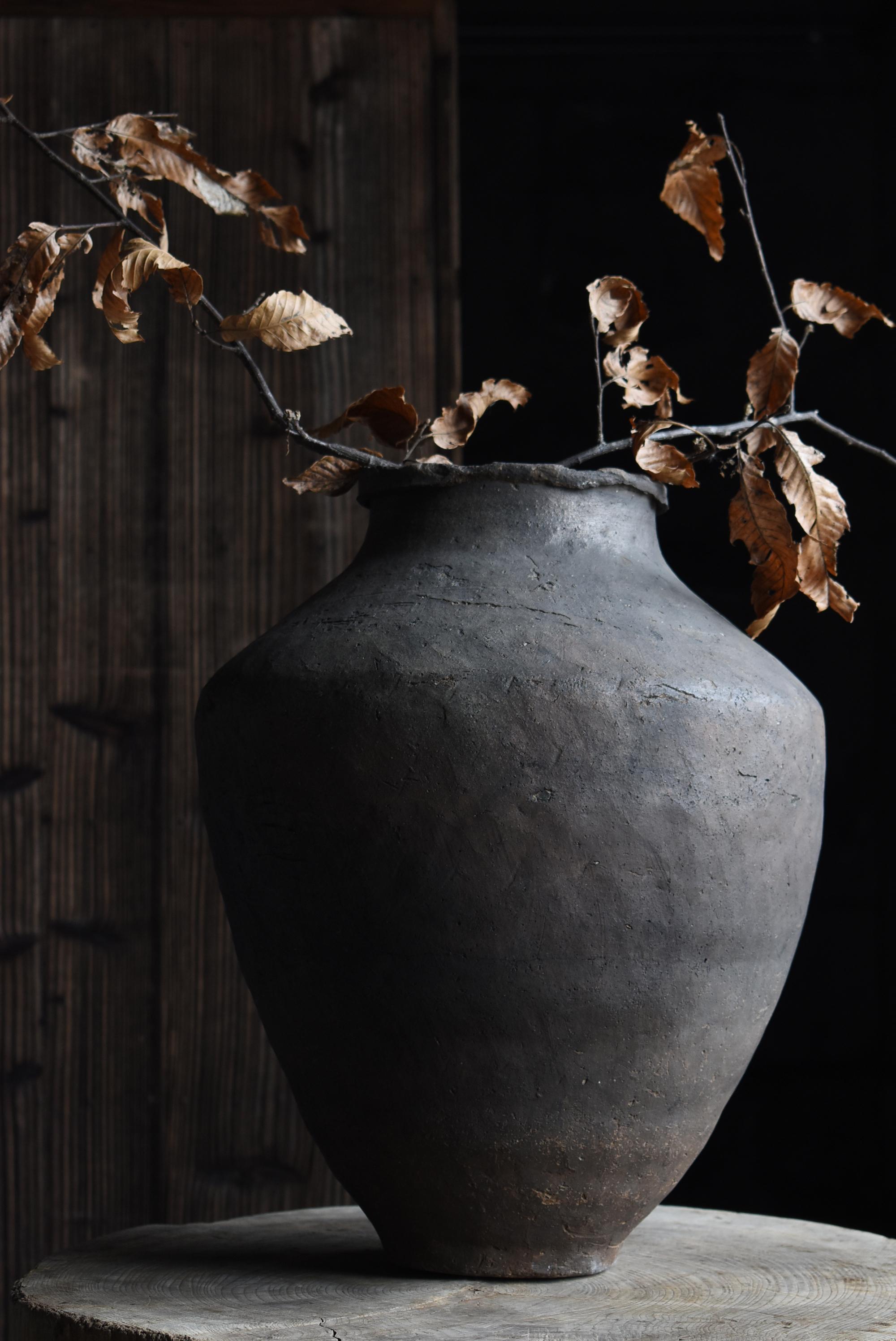 Japanische antike Keramik Vase Kamakura Periode 1185s-1333s / Gefäß Wabisabi (Sonstiges) im Angebot