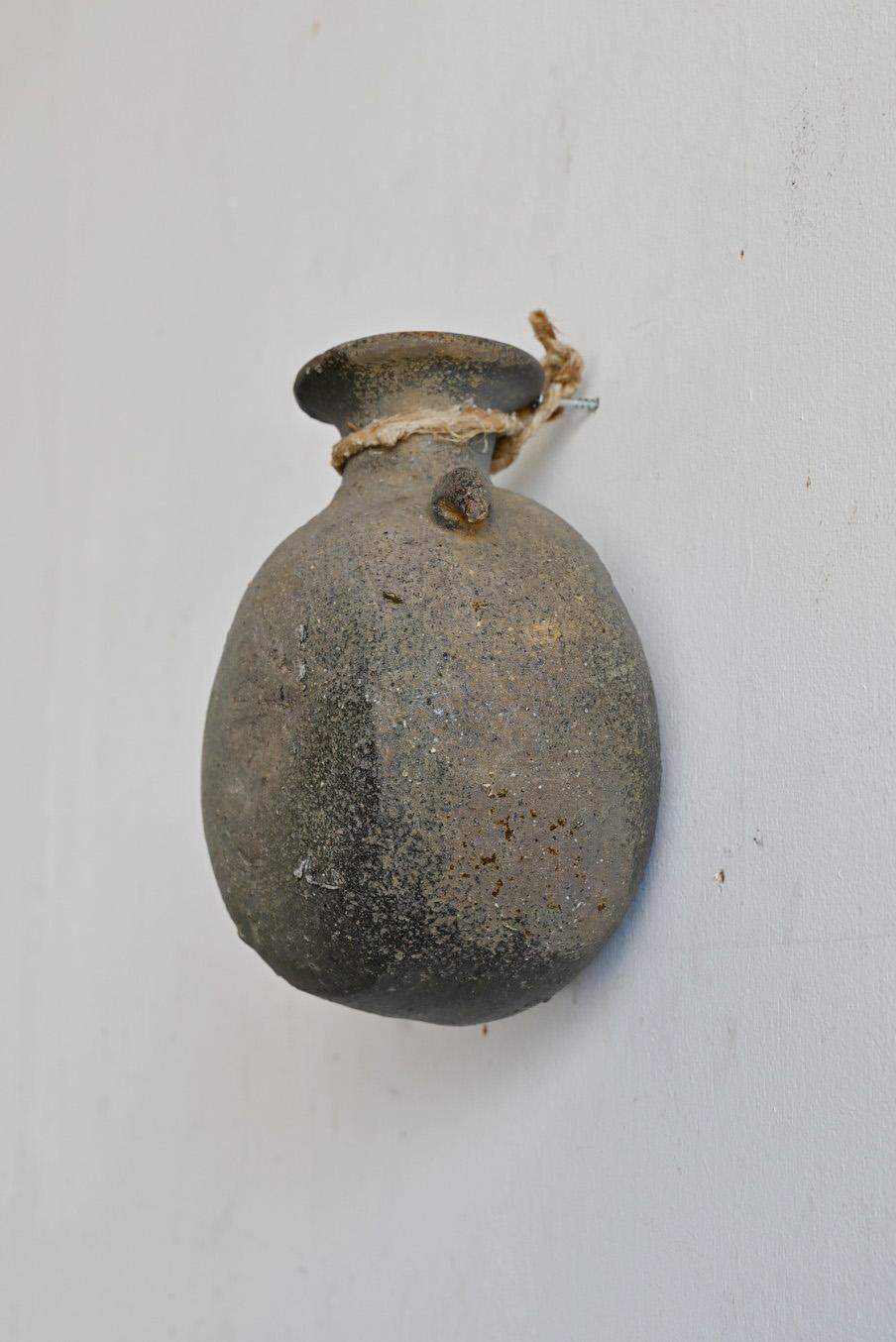 Poteries Vase en poterie japonaise ancienne / Jarre ronde 