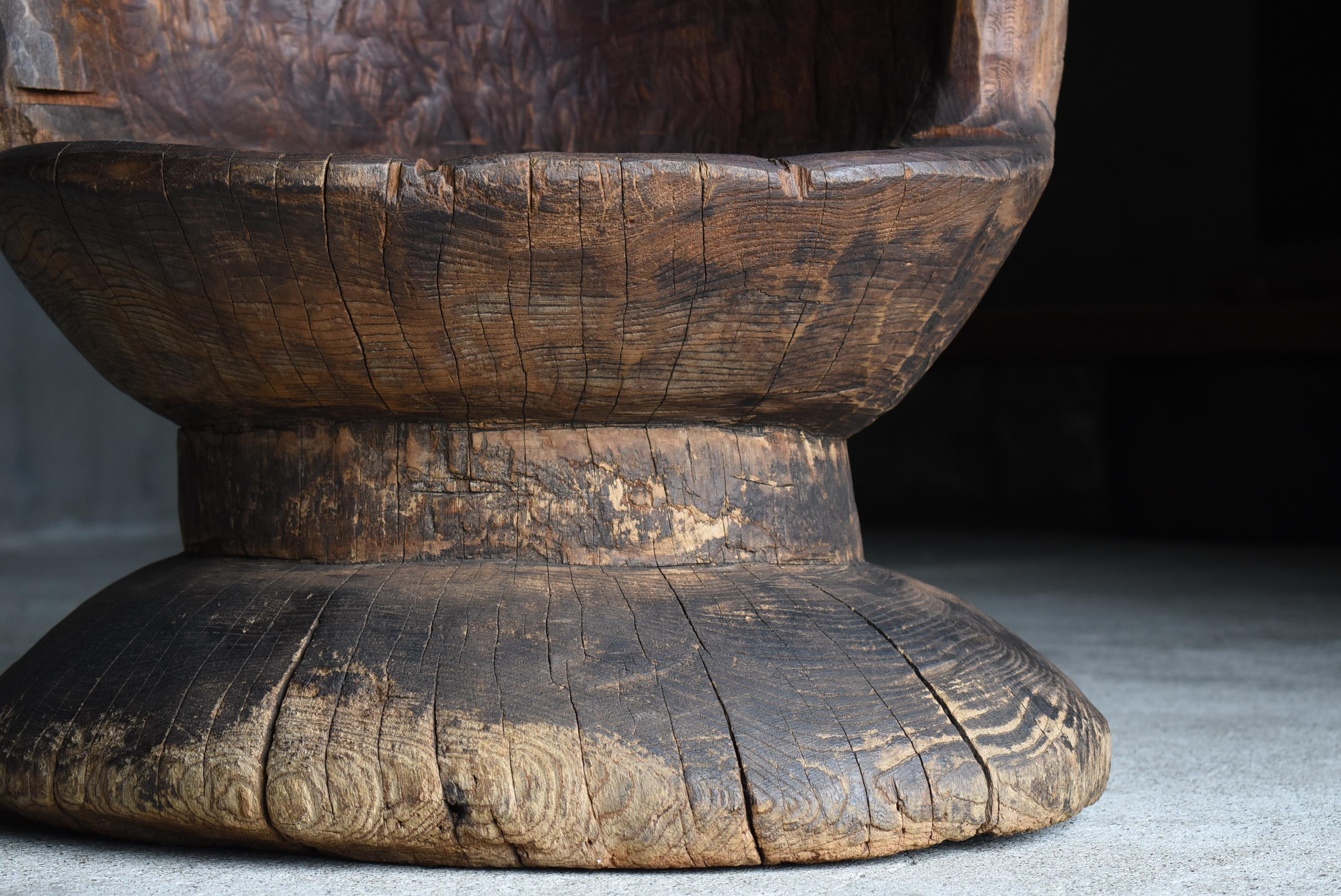 Bois Chaise primitive japonaise ancienne 1860s-1920s / Chaise d'appoint Wabi Sabi en vente