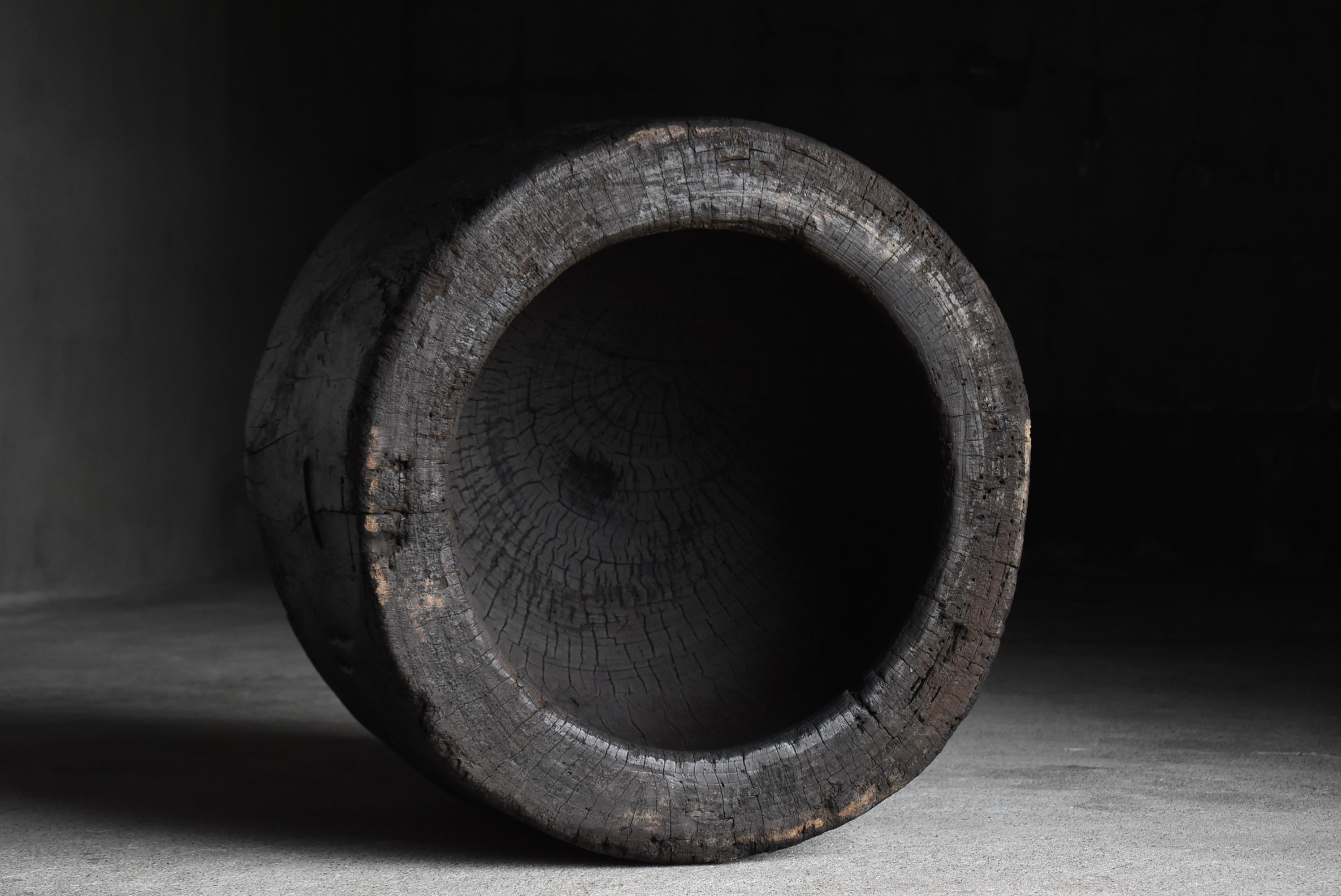 Table basse primitive japonaise ancienne 1860s-1900s / Table d'appoint Wabisabi en vente 5