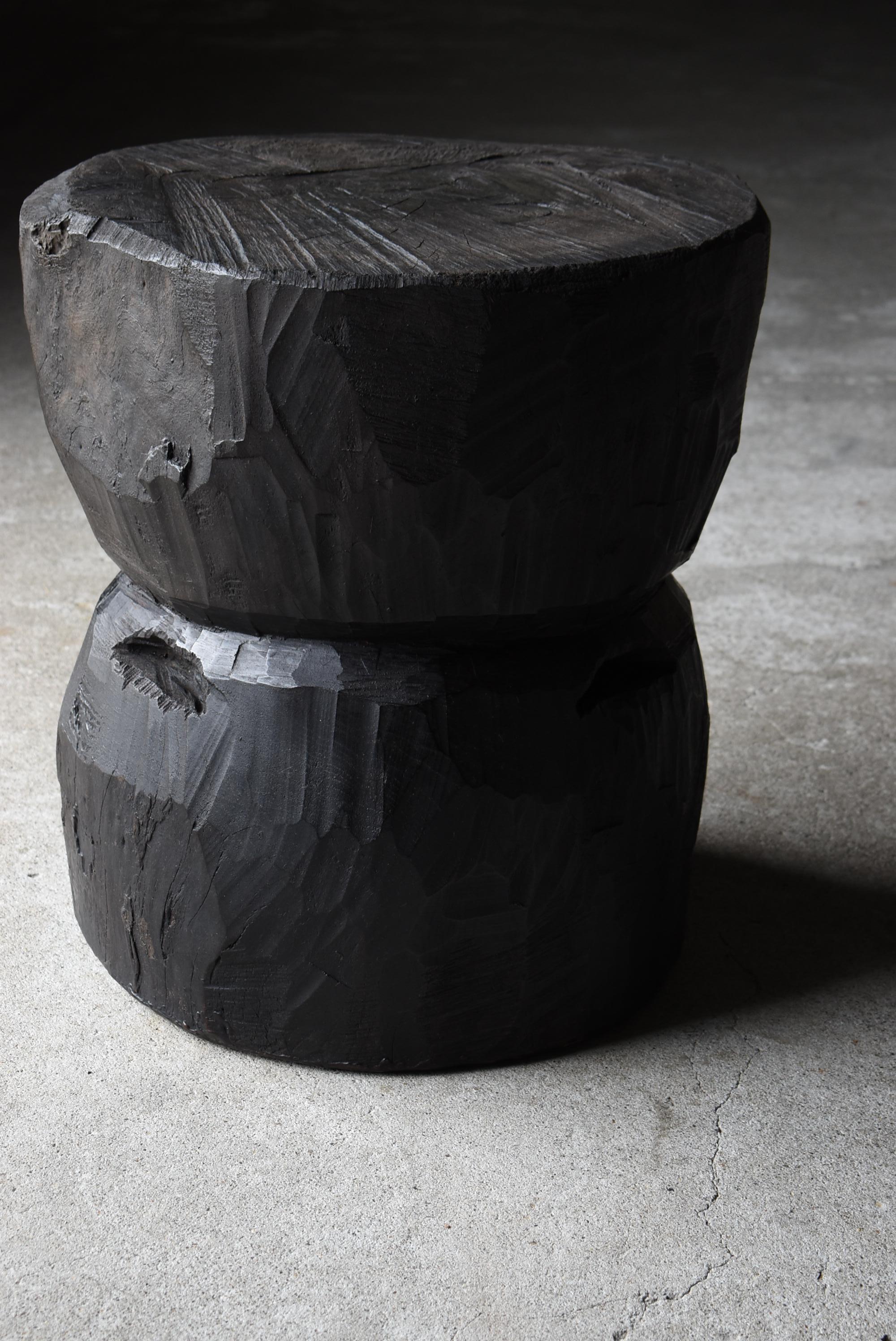 Table basse primitive japonaise ancienne 1860s-1900s / Table d'appoint Wabisabi en vente 7