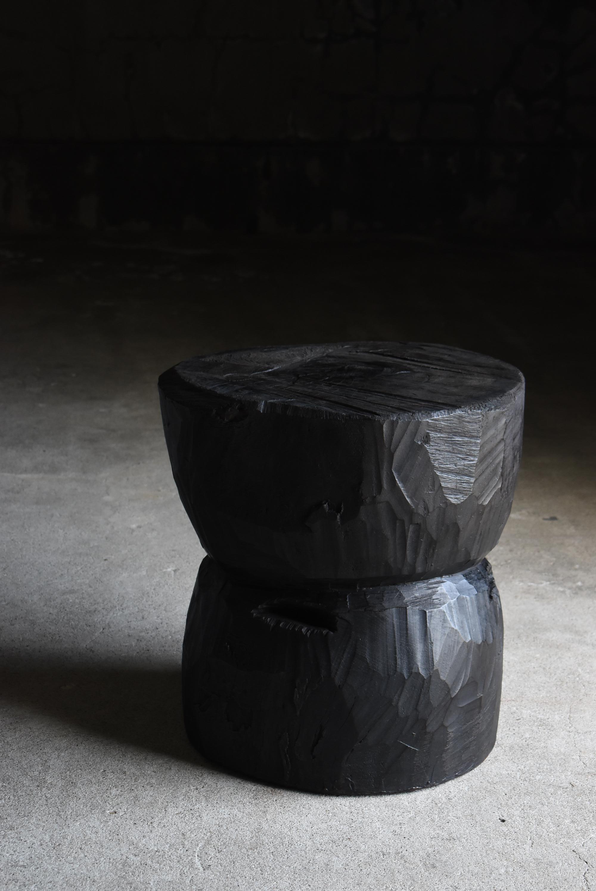 Primitif Table basse primitive japonaise ancienne 1860s-1900s / Table d'appoint Wabisabi en vente