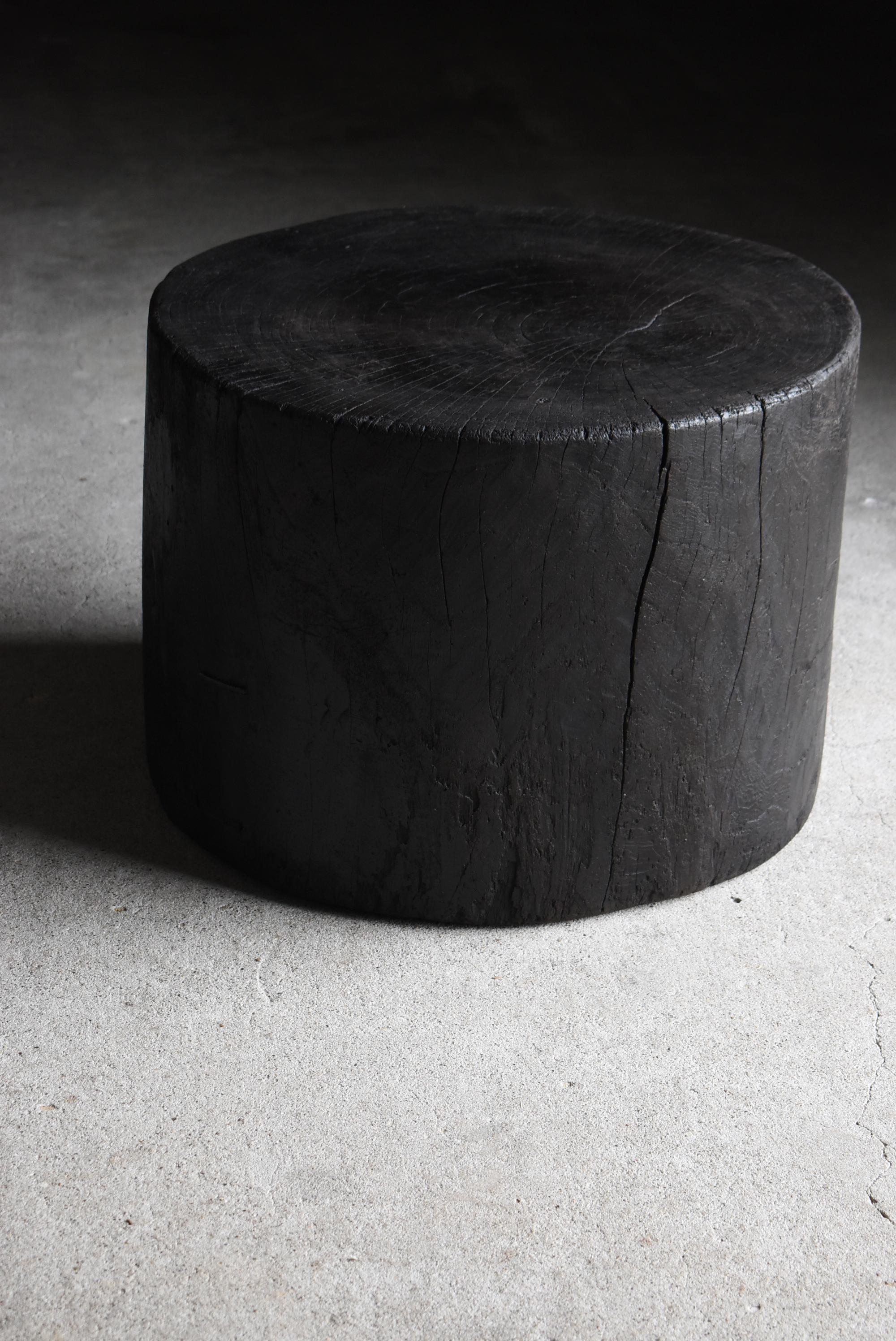 Primitif Table basse primitive japonaise ancienne 1860s-1900s / Table d'appoint Wabisabi en vente