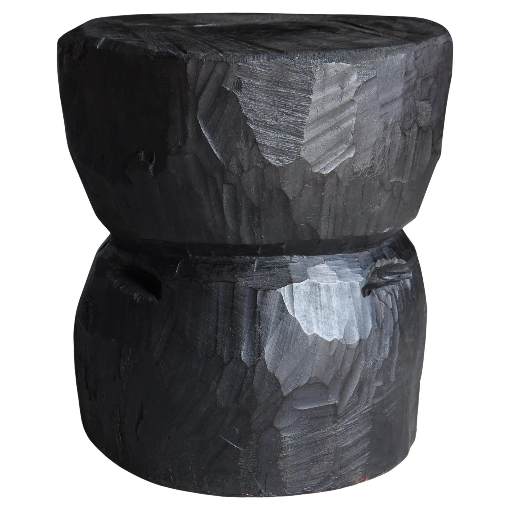 Table basse primitive japonaise ancienne 1860s-1900s / Table d'appoint Wabisabi en vente