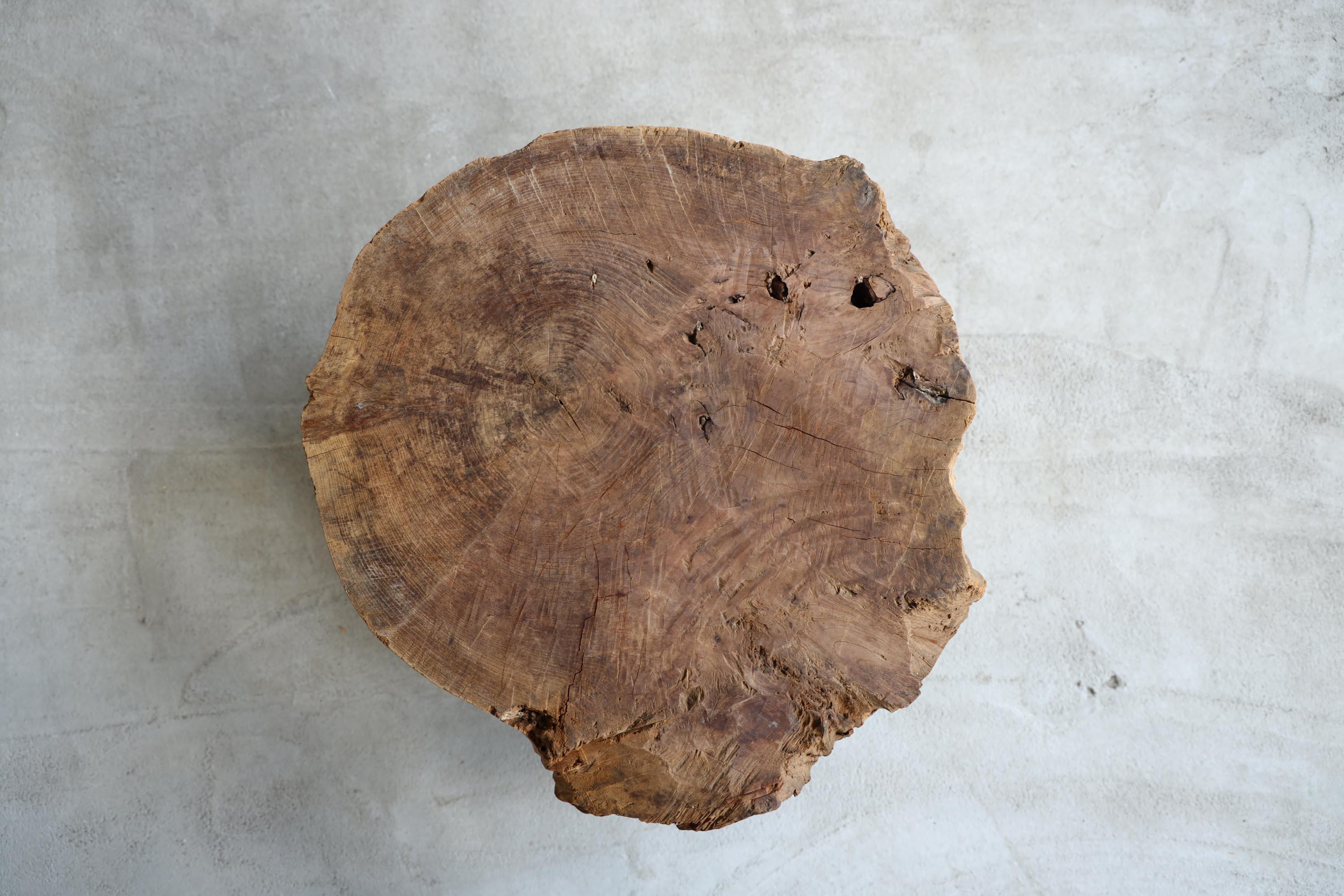 Japanese Antique Primitive Coffee Table, Wooden Low Table,  Wabi-Sabi, In Good Condition In Katori-Shi, 12