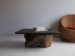 Japanischer antiker primitiver niedriger Tisch 1860-1920er Jahre / Wabi Sabi