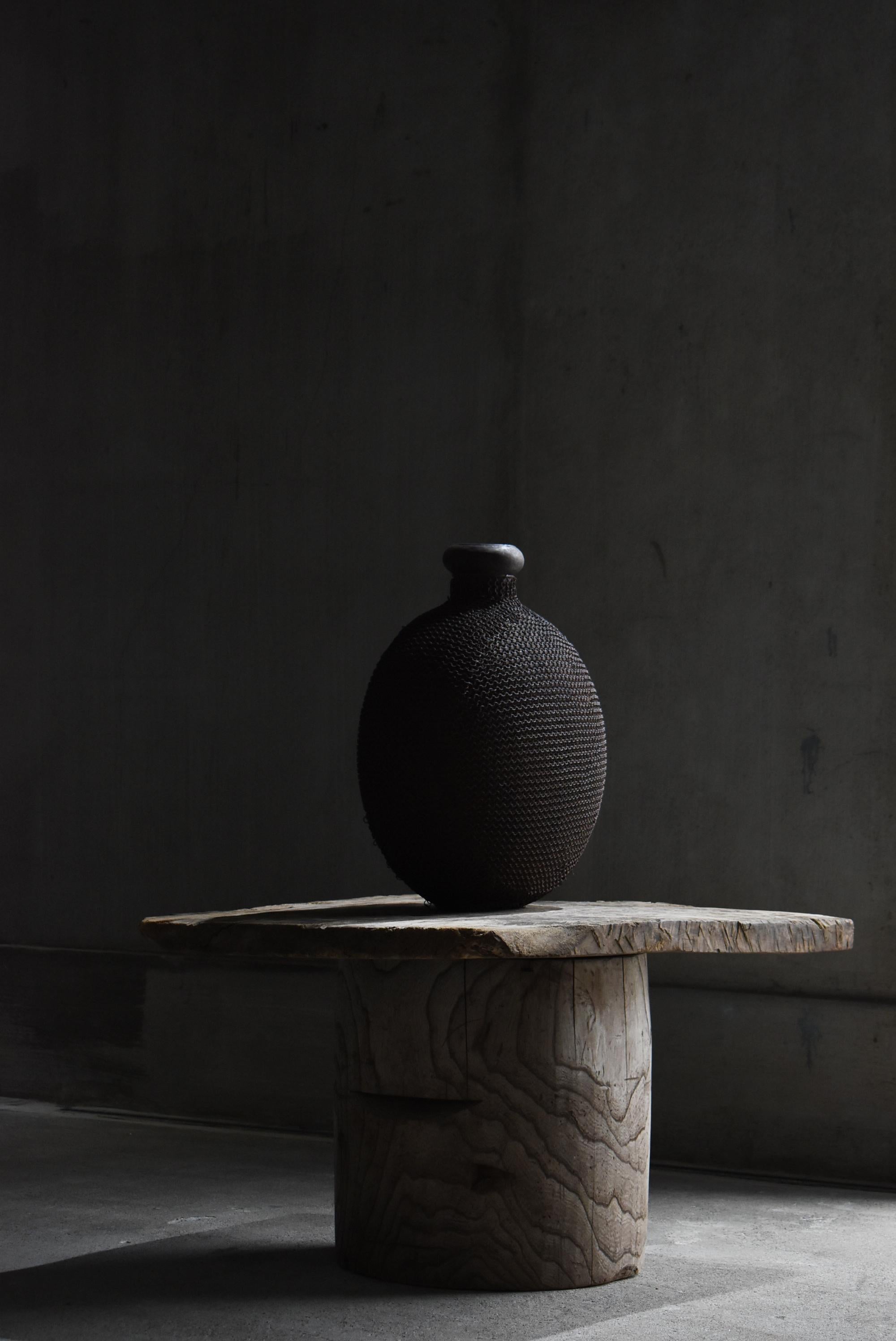 Table d'appoint primitive japonaise ancienne 1860s-1900s / Table basse Wabi Sabi en vente 8