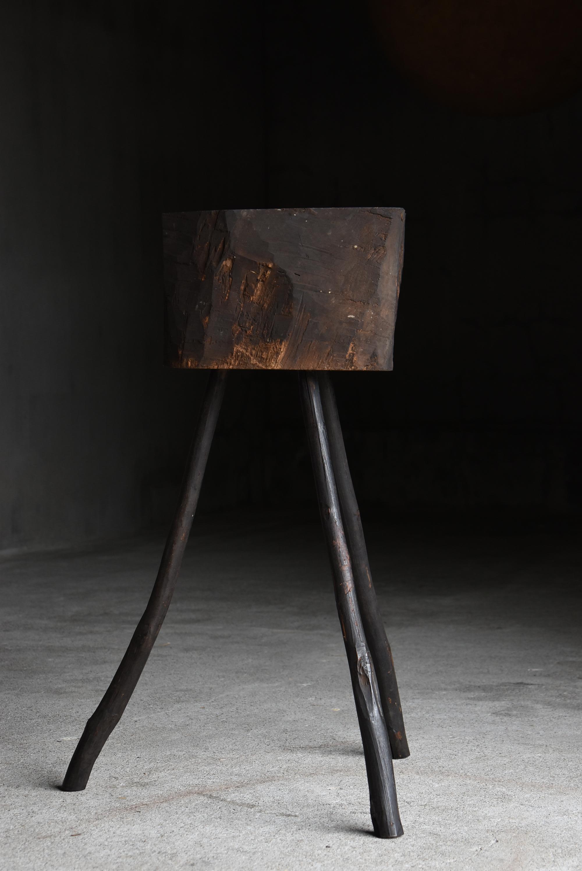 Japanese Antique Primitive Side Table 1860s-1900s / Flower Stand Wabi Sabi For Sale 4