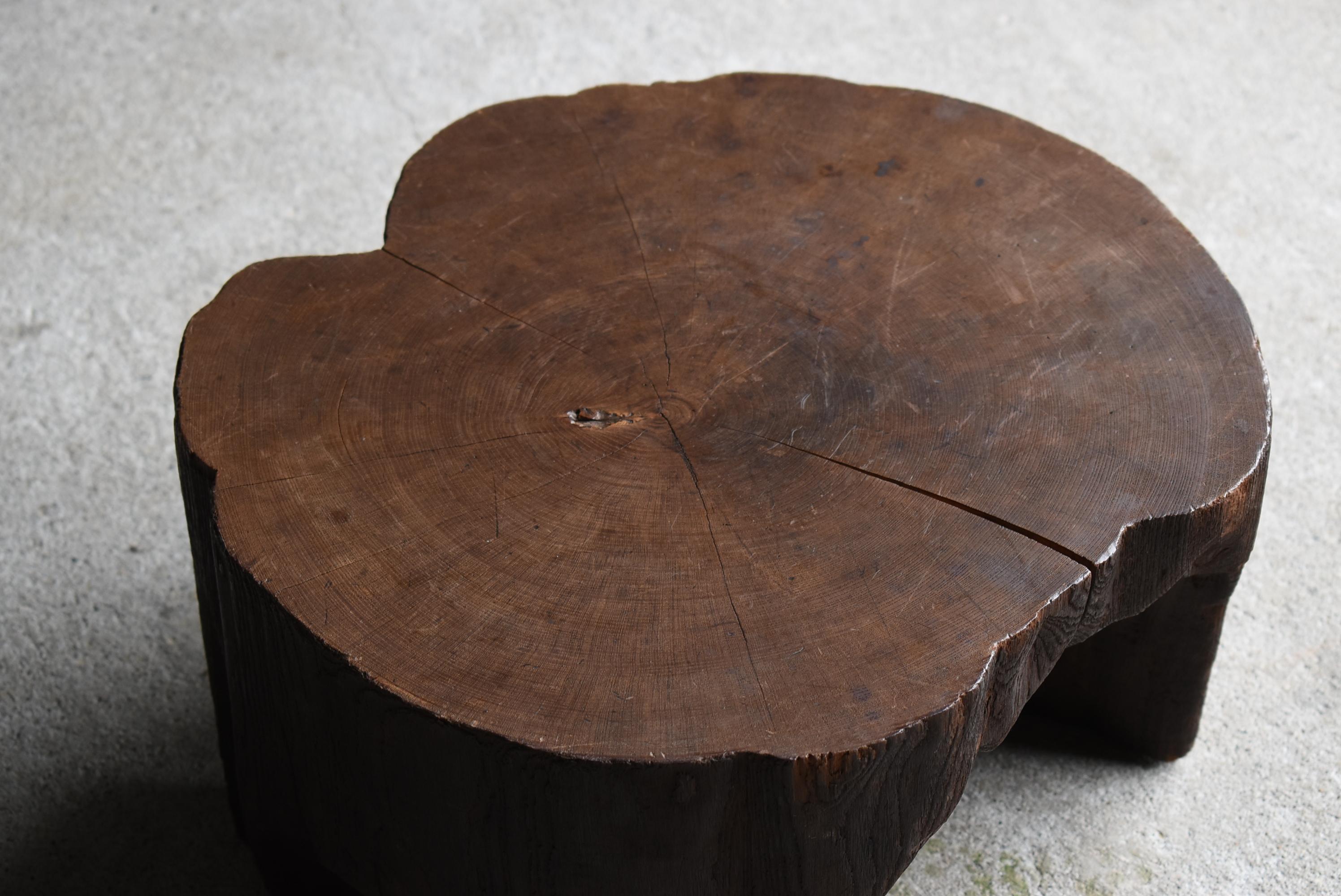 Japanese Antique Primitive Stool 1860s-1900s / Side Table Wood Chair Wabisabi In Good Condition In Sammu-shi, Chiba