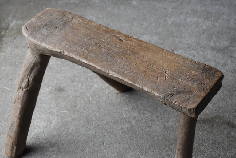 Japanese Antique Primitive Stool 1860s-1900s / Wabi Sabi Wooden Chair Mingei In Good Condition For Sale In Sammu-shi, Chiba