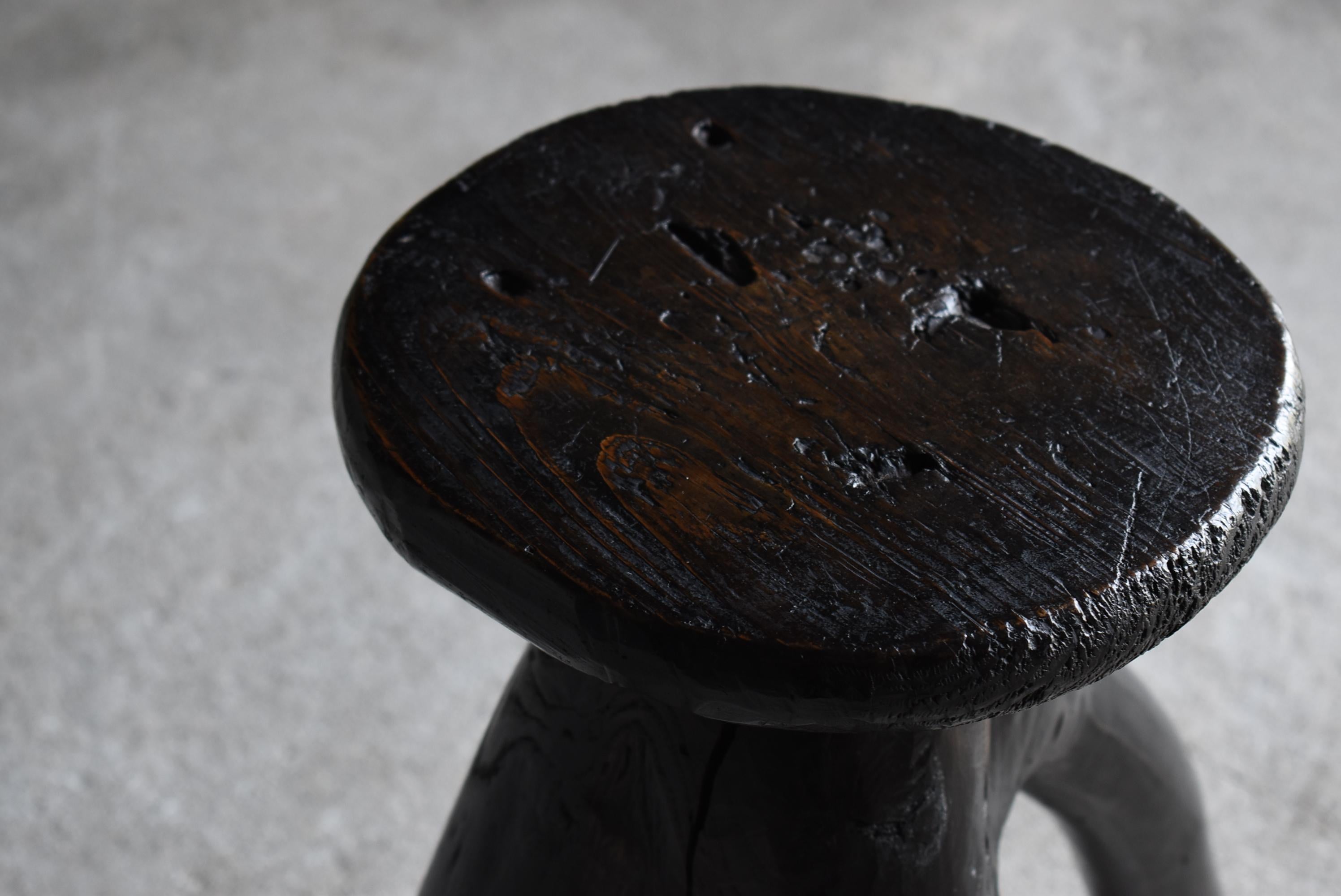 Japanese Antique Primitive Stool 1900s-1940s / Chair Wabi Sabi In Good Condition In Sammu-shi, Chiba