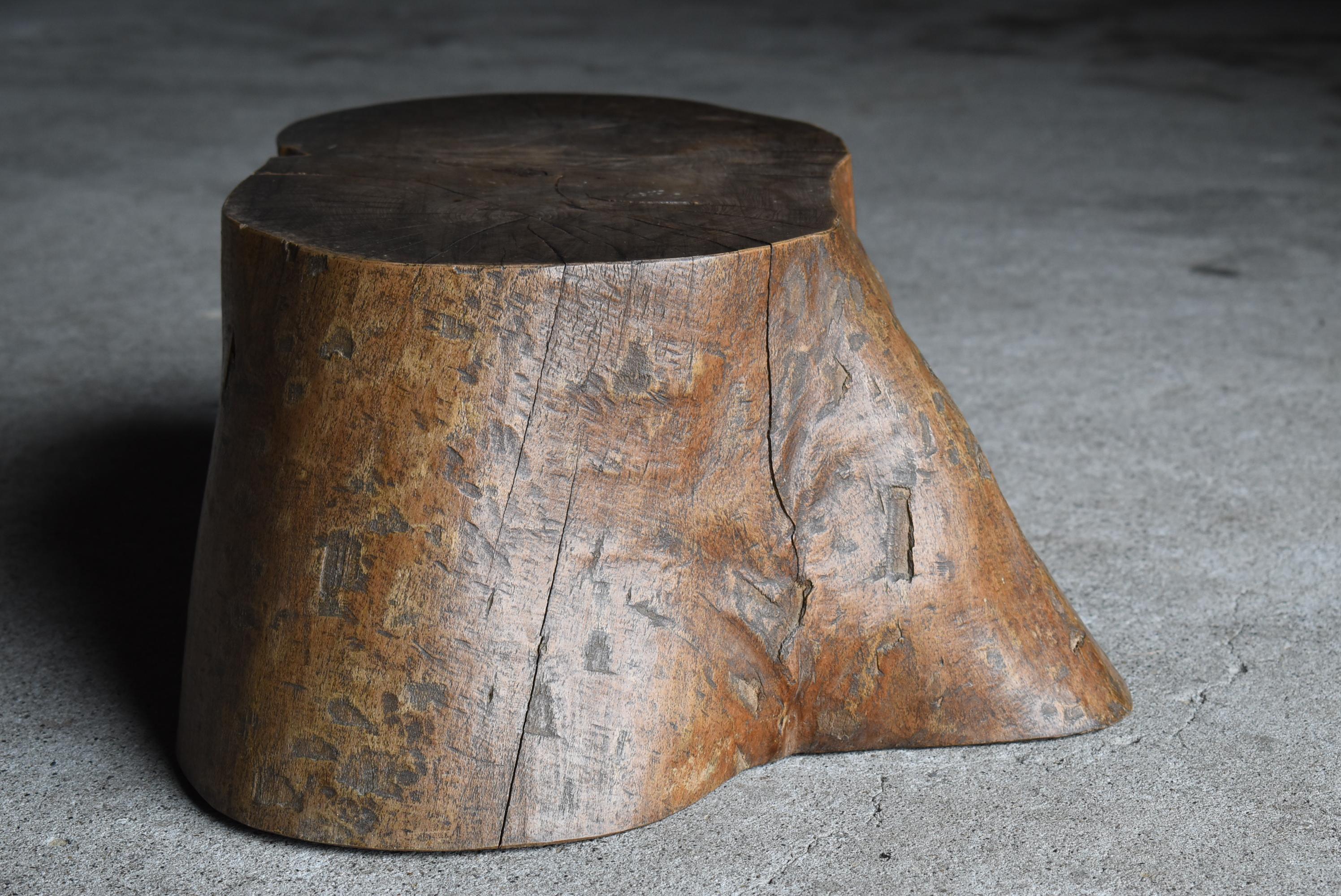 Japanese Antique Primitive Stool or Stand 1900s-1920s / Wabi Sabi 7
