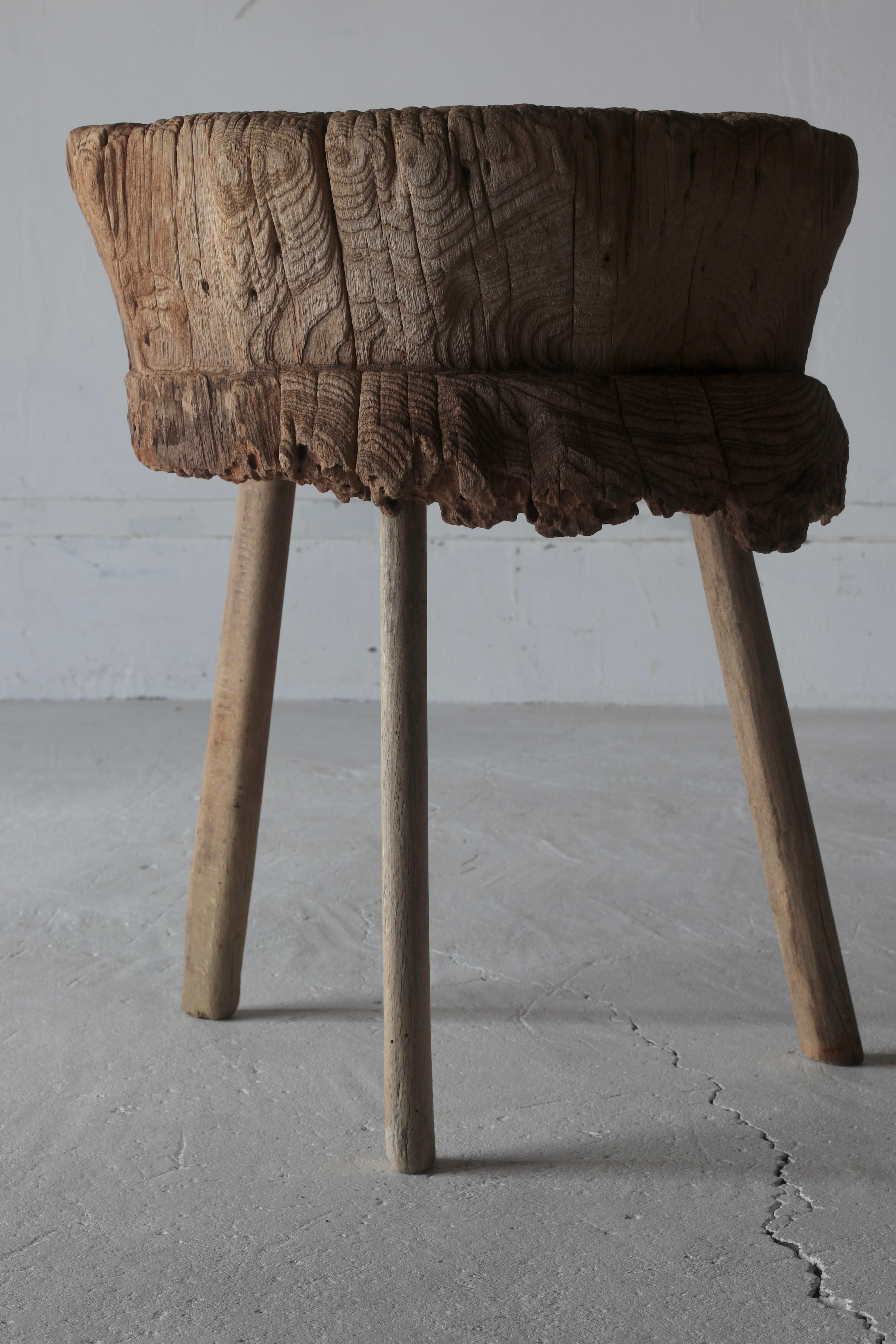 Japanischer primitiver Tisch / Couchtisch Display Stand / Wabi-Sabi (19. Jahrhundert) im Angebot