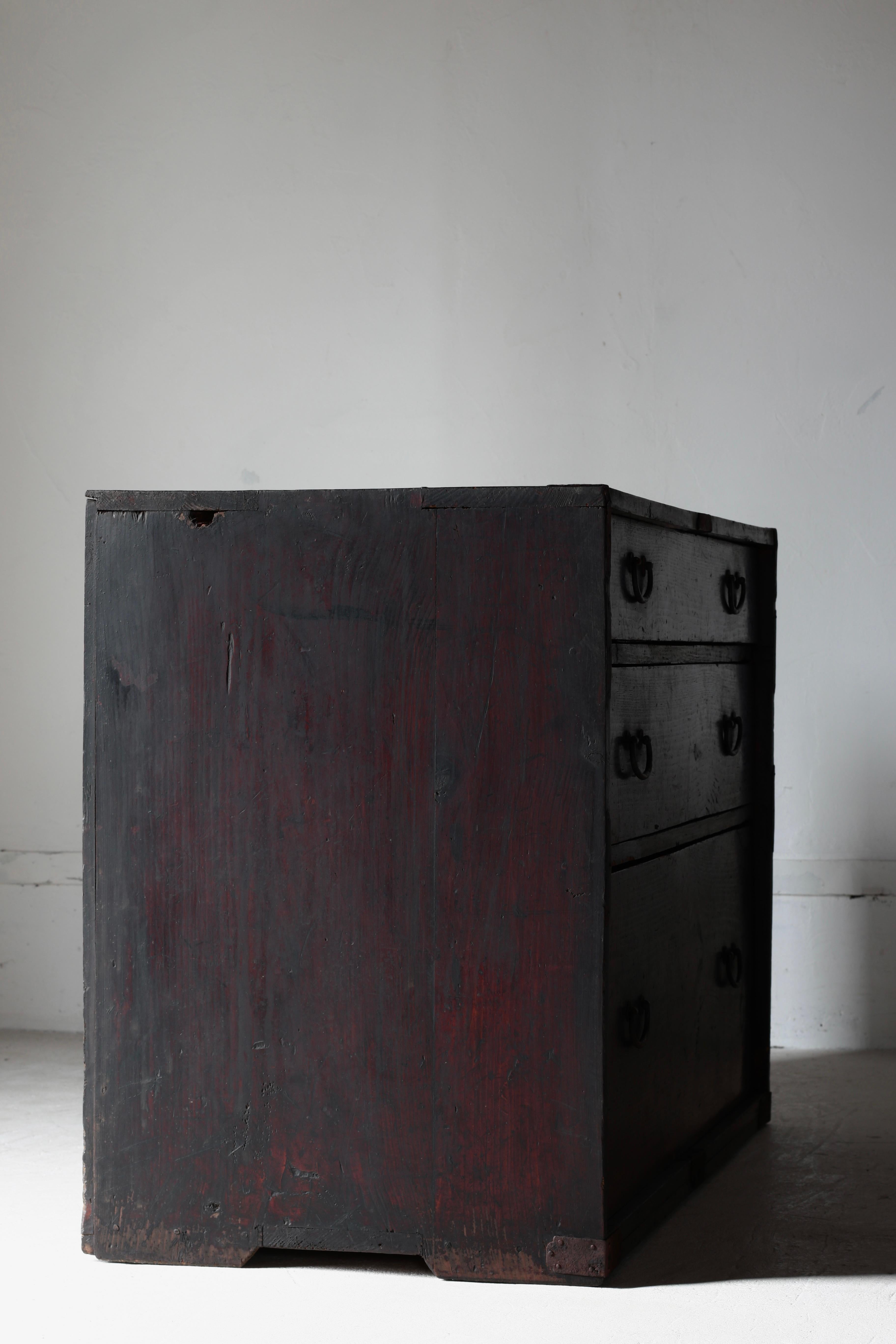 Japanese Antique Red and Black Tansu / Cabinet / 1868-1912s / Wabi-Sabi Mingei For Sale 6