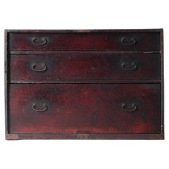 Antiguo Tansu / Armario Japonés Rojo y Negro / 1868-1912s / Wabi-Sabi Mingei