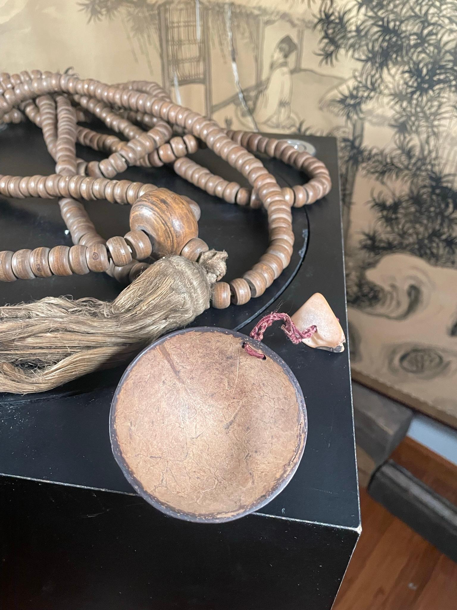 Bois Mala japonais antique zen en bois de rose, chapelet de perles de prière 800 perles avec bol à aumônes en vente