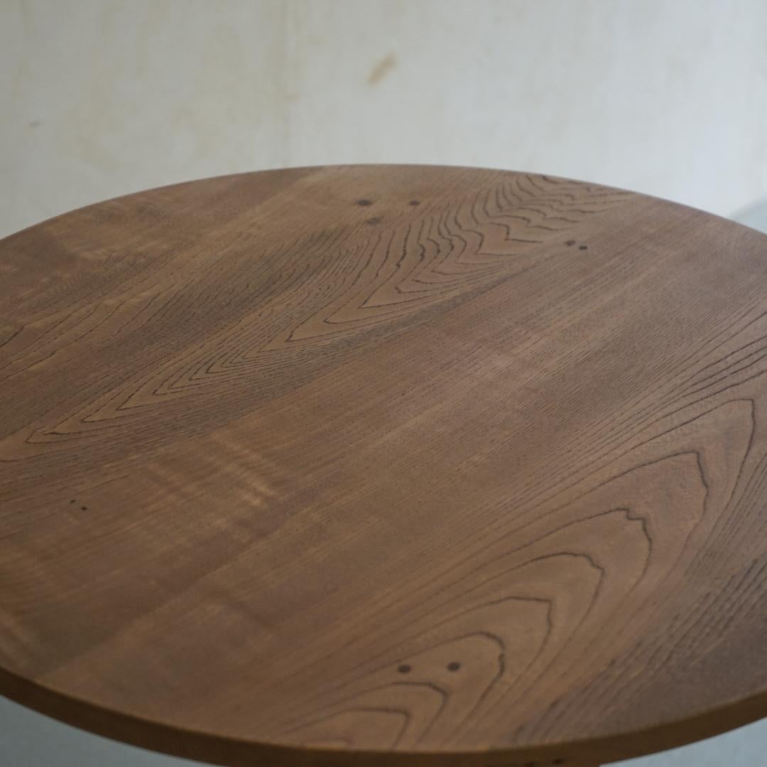 Japanese Antique Round Table 1940s-1950s Japandi In Good Condition For Sale In Chiba-Shi, JP