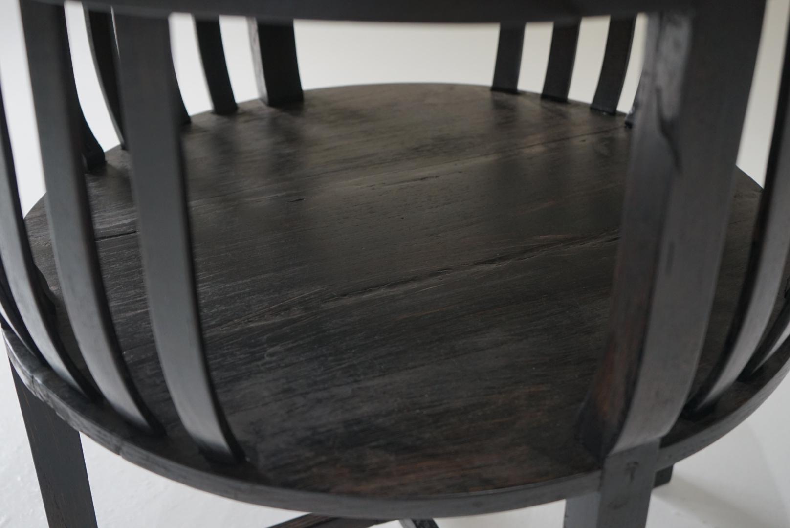 Japanese Antique Round Table Coffee table Black Japandi For Sale 3
