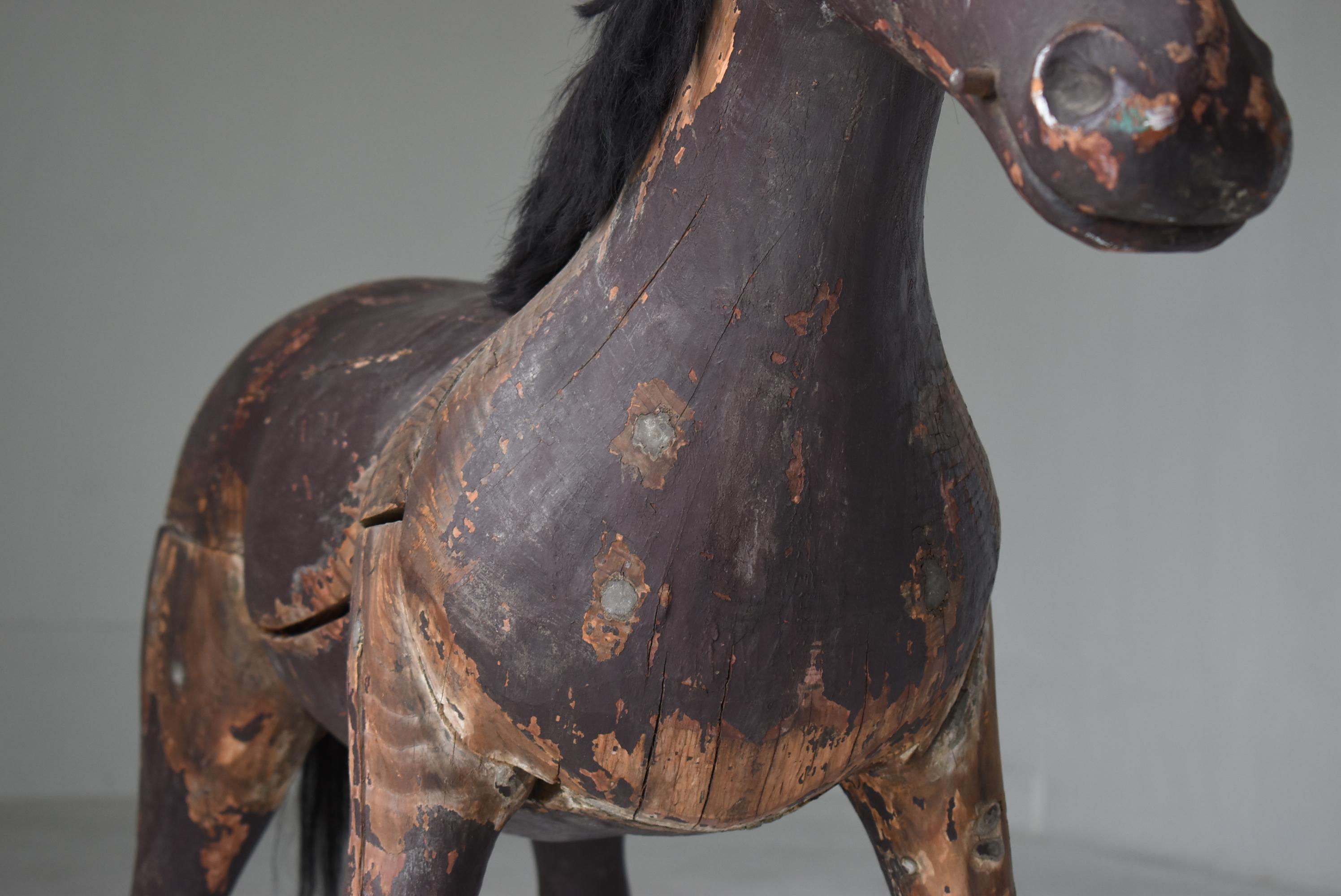 Antico cavallo sacro giapponese in legno 