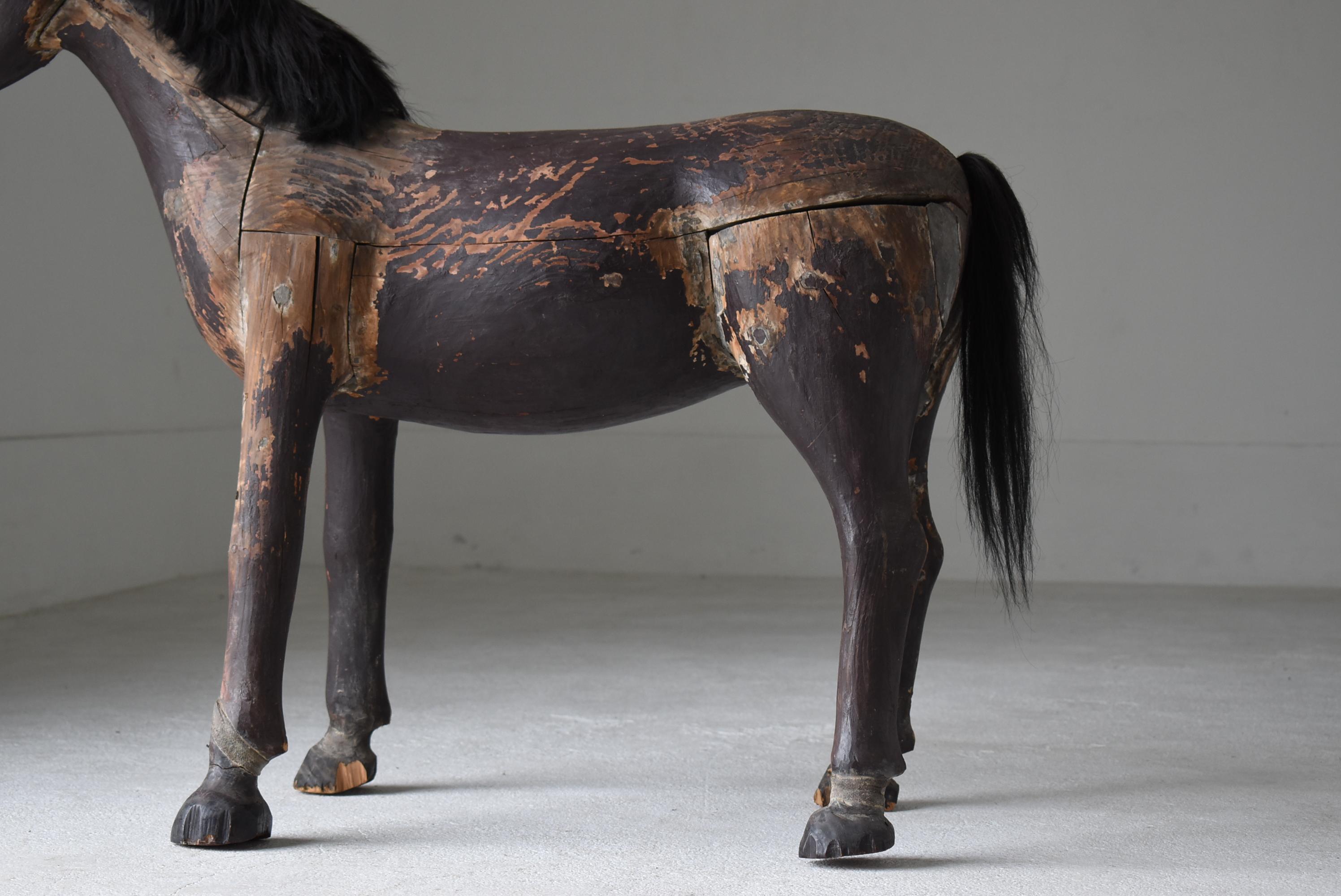 Antico cavallo sacro giapponese in legno 