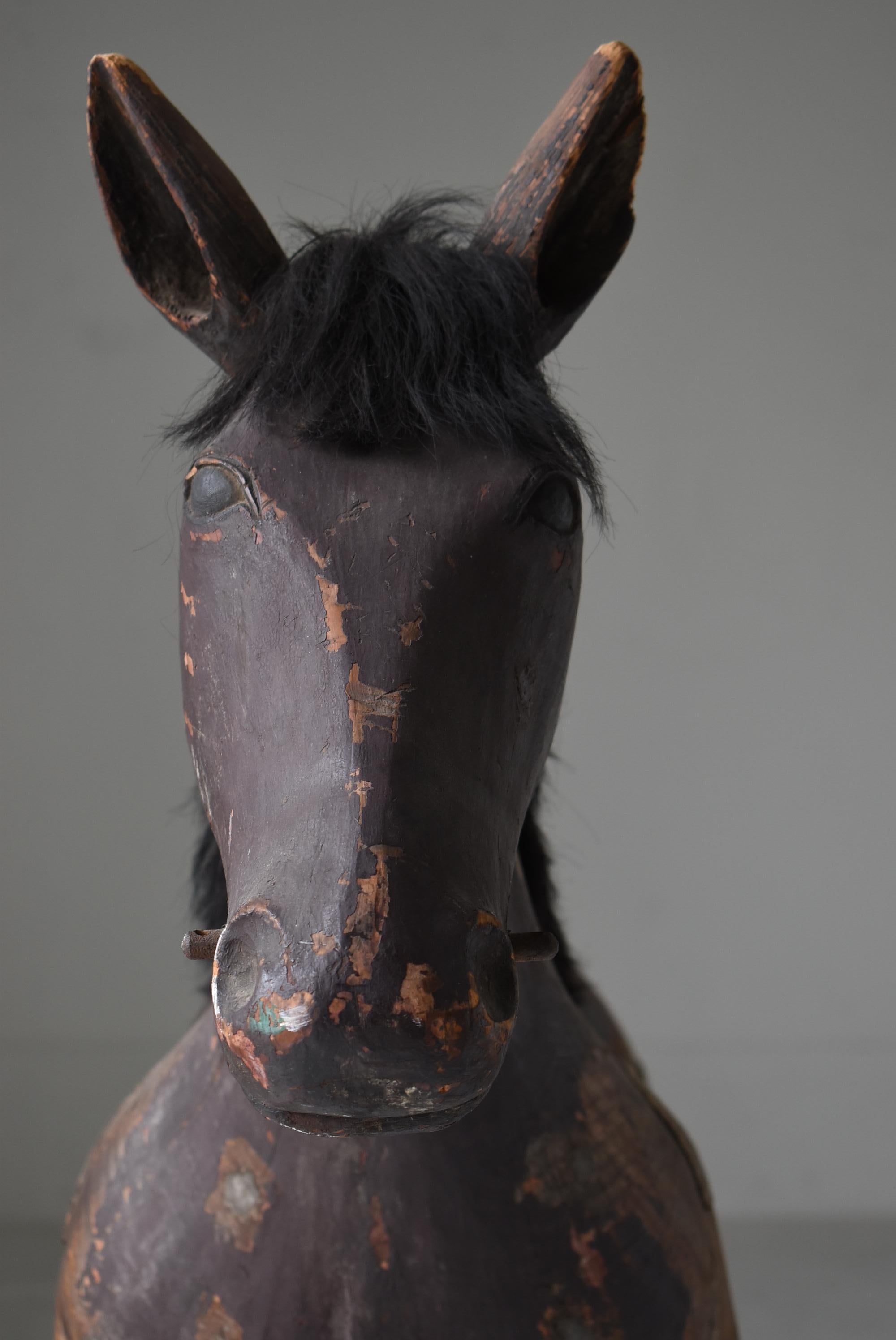 Antico cavallo sacro giapponese in legno 