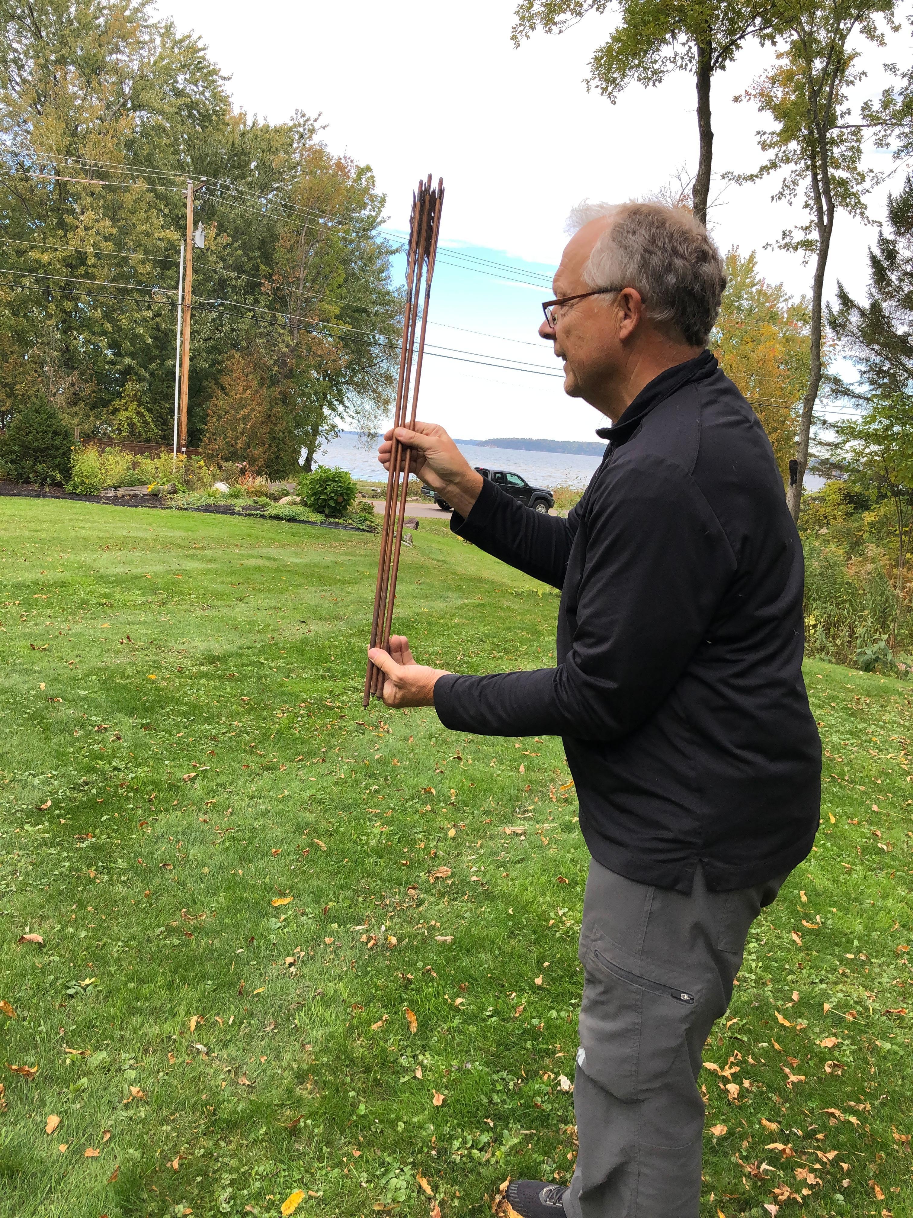 From Our Recent Japanese Acquisitions Travels

Japanese a handsome set of three (3) antique Samurai hand carved bamboo and feather arrows coming from an old Japanese private collection we accessed this past year. Total 3 pieces.

A rare find and