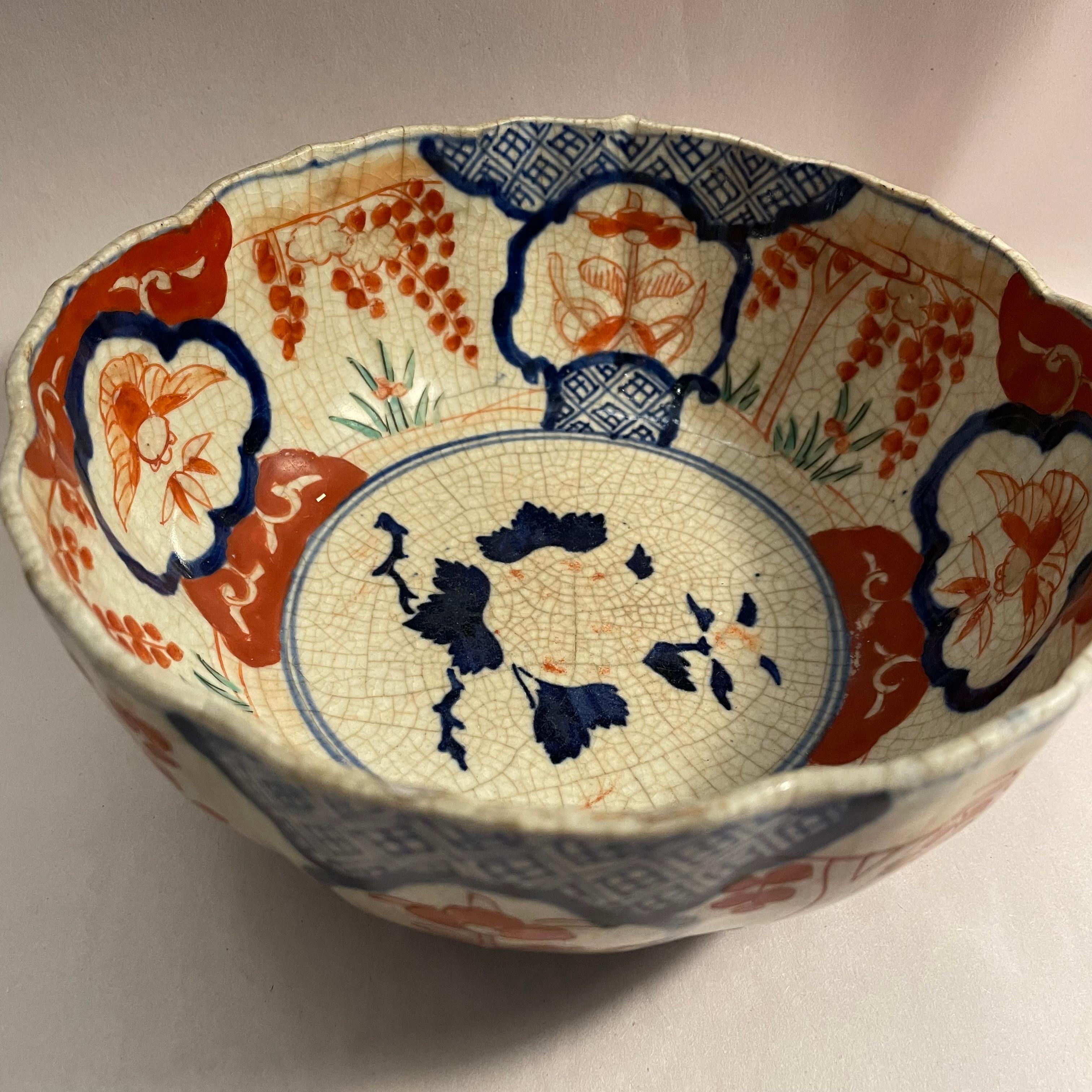Antica ciotola da portata giapponese 1800s periodo Edo Koimari ware AkaeKacho in vendita 7