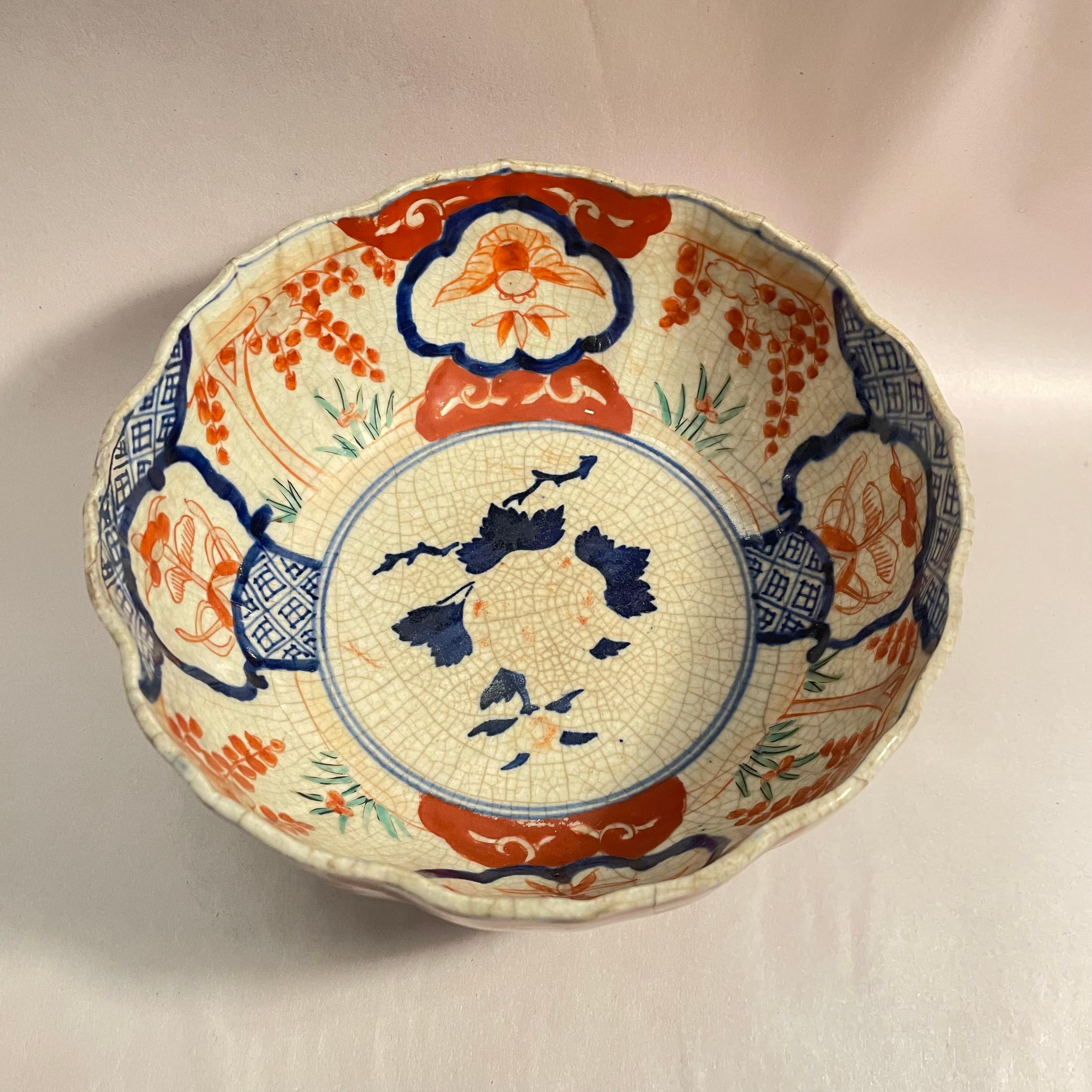 Giapponese Antica ciotola da portata giapponese 1800s periodo Edo Koimari ware AkaeKacho in vendita