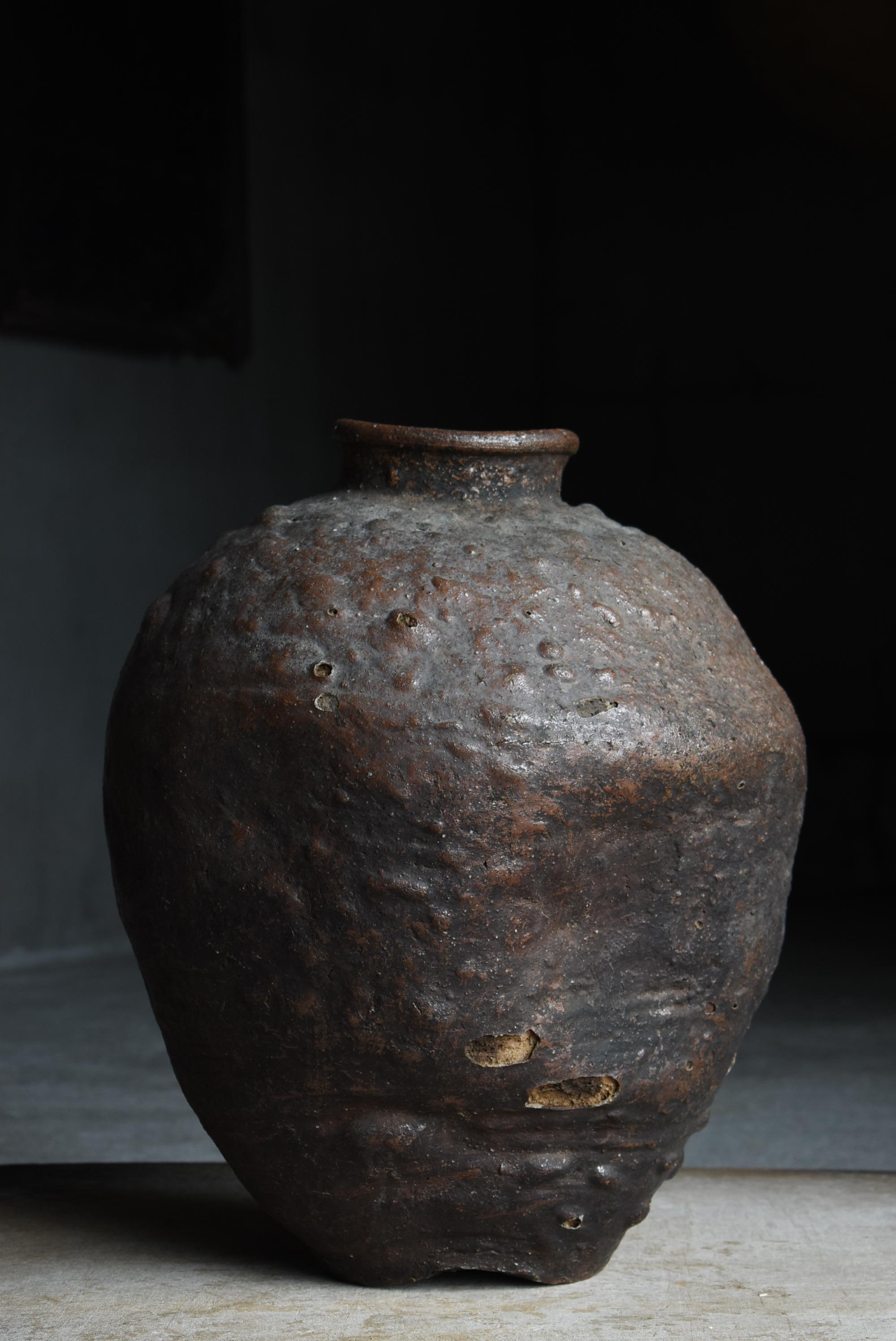 Japanese Antique Shigaraki ware 17th Century / Pottery Vase Wabisabi im Angebot 2
