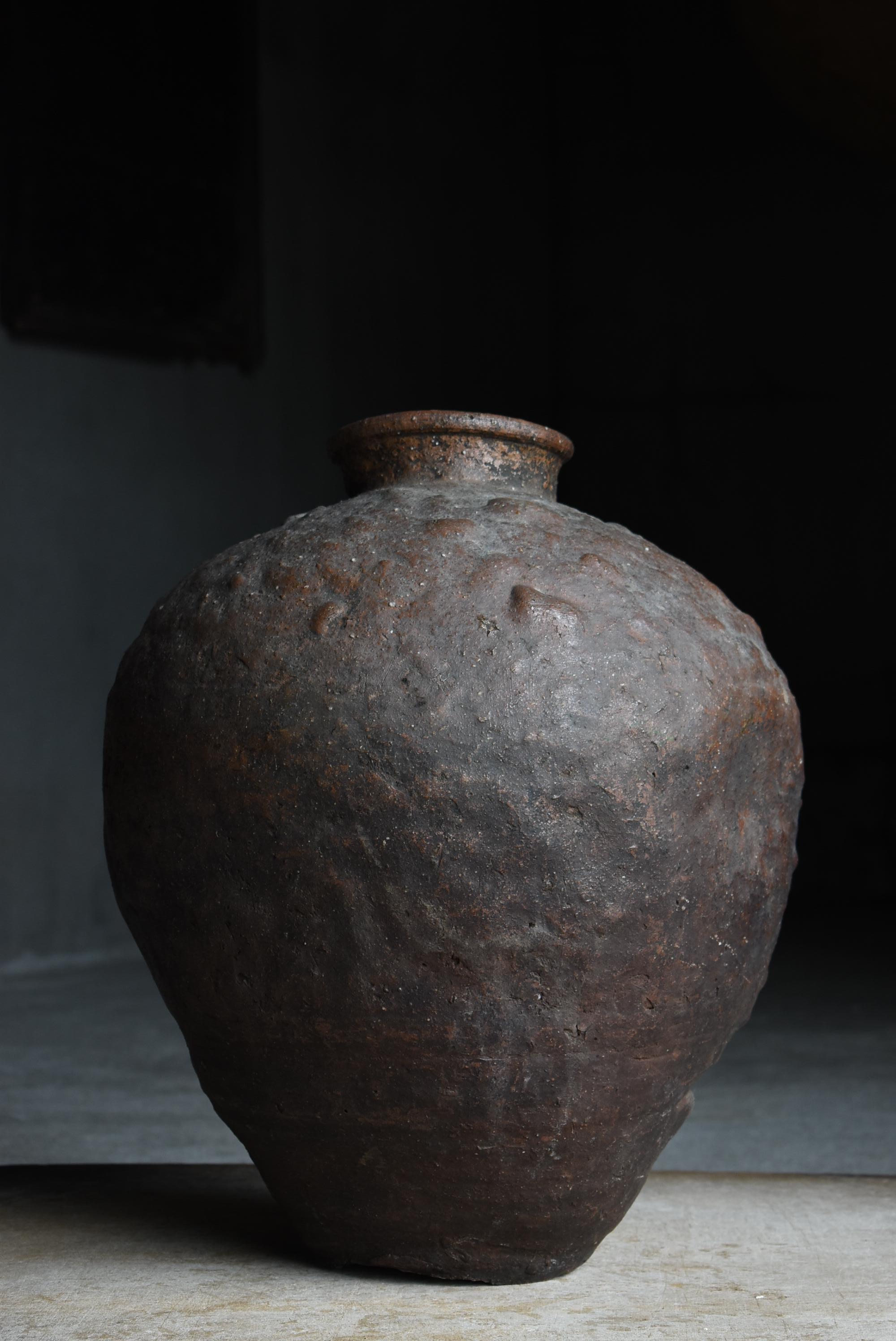 Japanese Antique Shigaraki ware 17th Century / Pottery Vase Wabisabi im Angebot 1