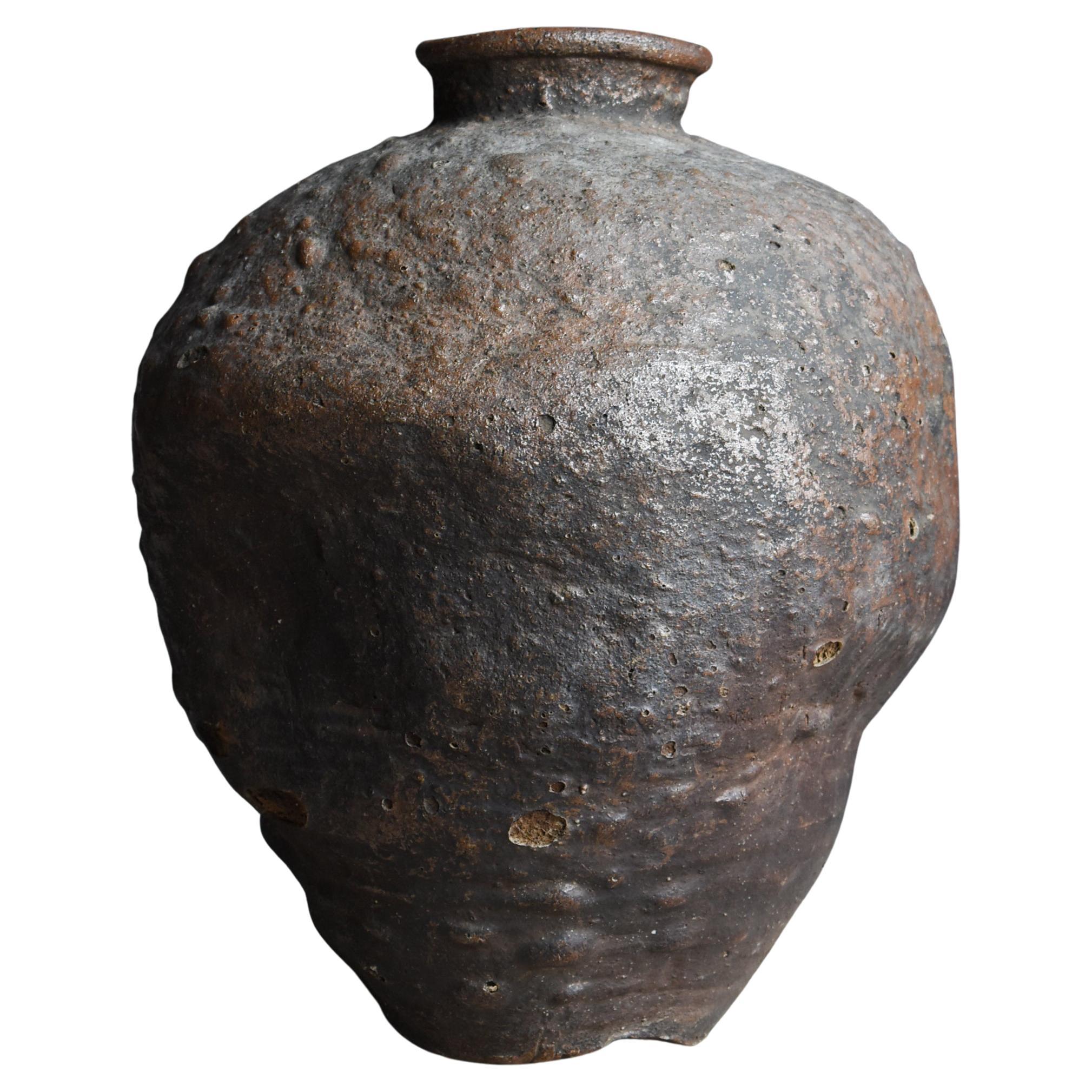 Japanese Antique Shigaraki ware 17th Century / Pottery Vase Wabisabi