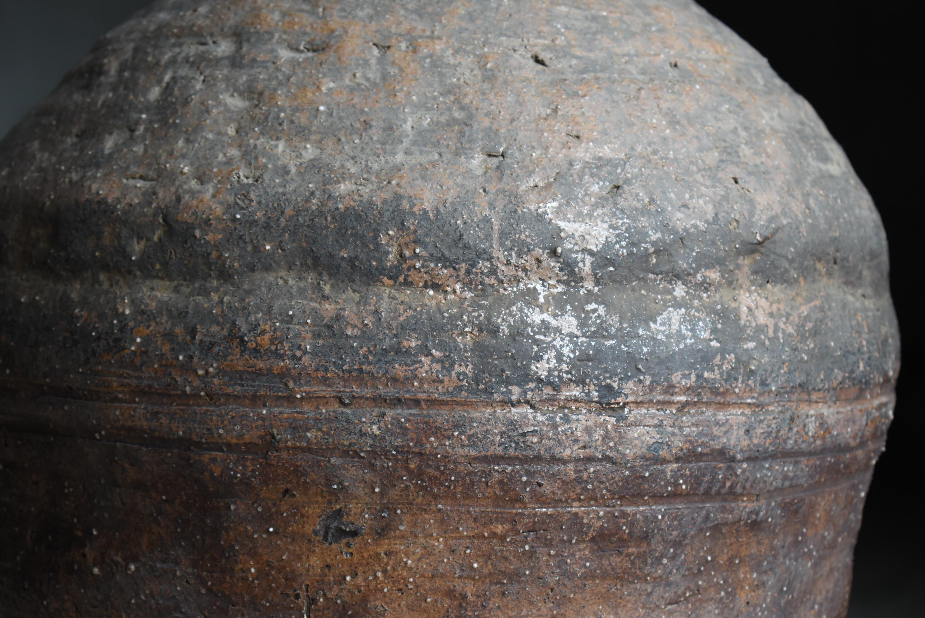 Terracotta Antico vaso giapponese Shigaraki Ware del 18° secolo / Vaso di ceramica Wabi Sabi in vendita