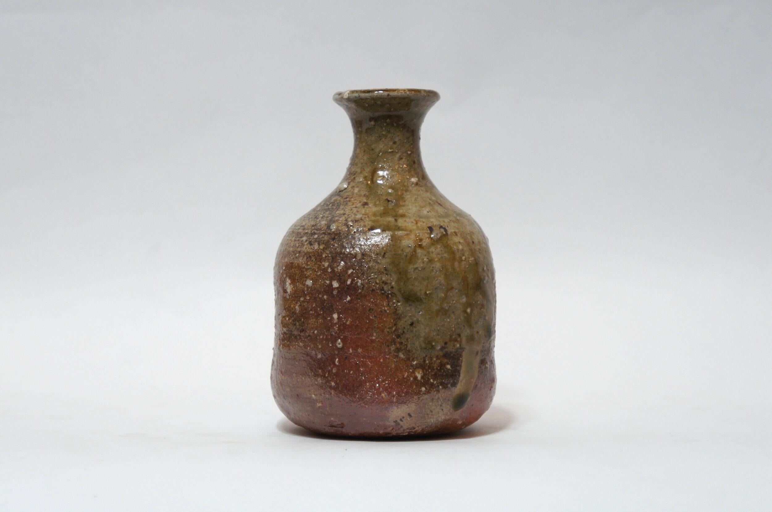 Showa Japanese Antique Shigaraki Ware Tokkuri/Vase 1930s  For Sale