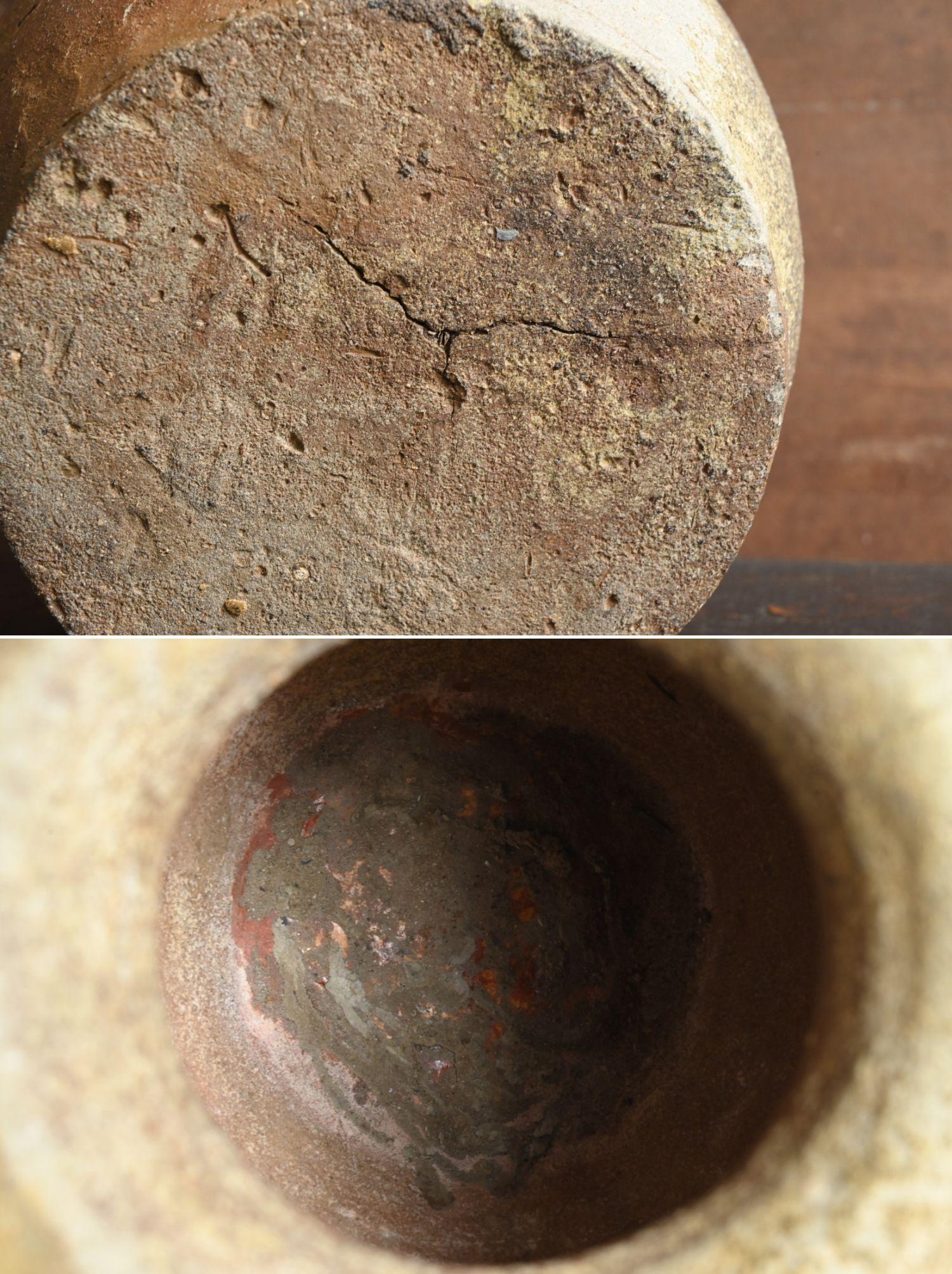 Japanese antique Shigaraki ware vase / 13th century / Wabi-sabi flower vase For Sale 11