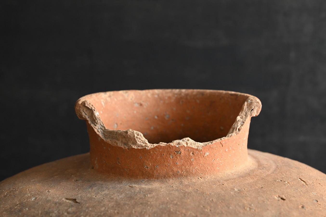 Poteries Vase Shigaraki japonais ancien/vase wabi-sabi transparent/16e siècle en vente