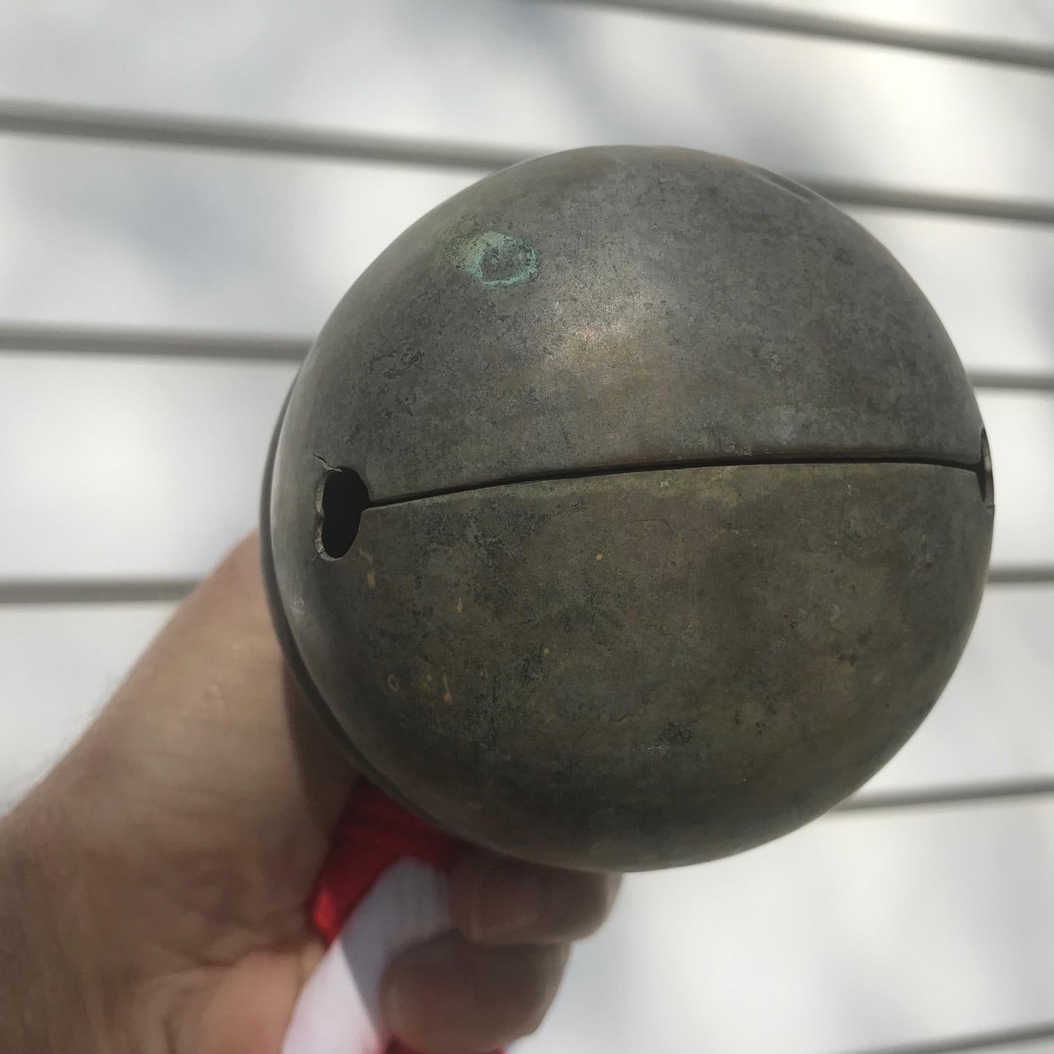 Japanese Antique Shinto Suzu Temple Bell In Good Condition In South Burlington, VT