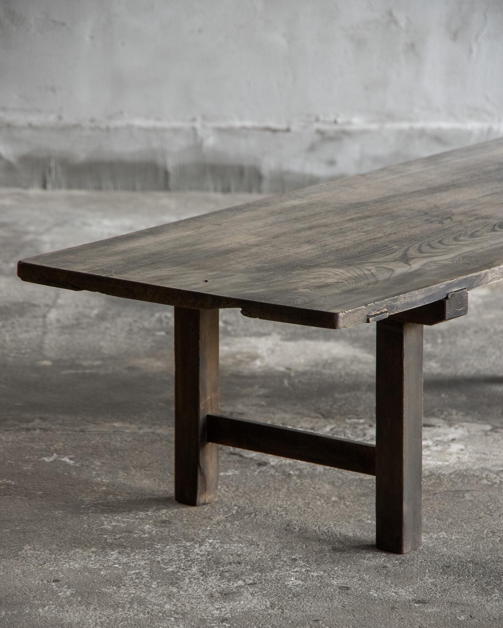 Japanese Antique Side Table, Late Meiji Era '1868–1912', Wabi Sabi In Good Condition For Sale In Hitachiomiya-shi, 08